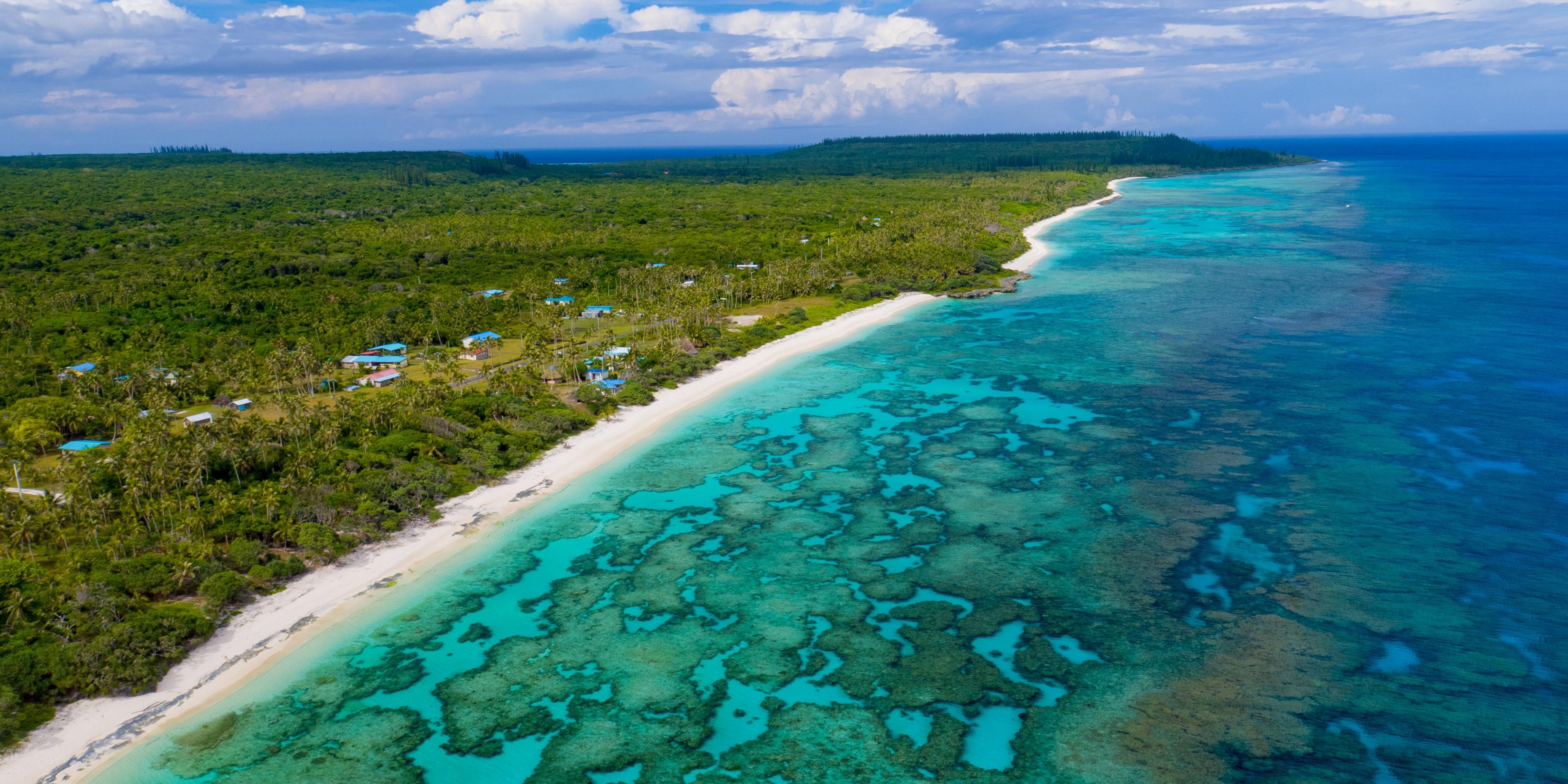 InterContinental Lifou Wadra Bay Resort was made possible by a unique partnership with tribal landowners, who encourage you to immerse in their fascinating culture and enjoy authentic tribal experiences during your stay on Lifou in the Loyalty Islands of New Caledonia.