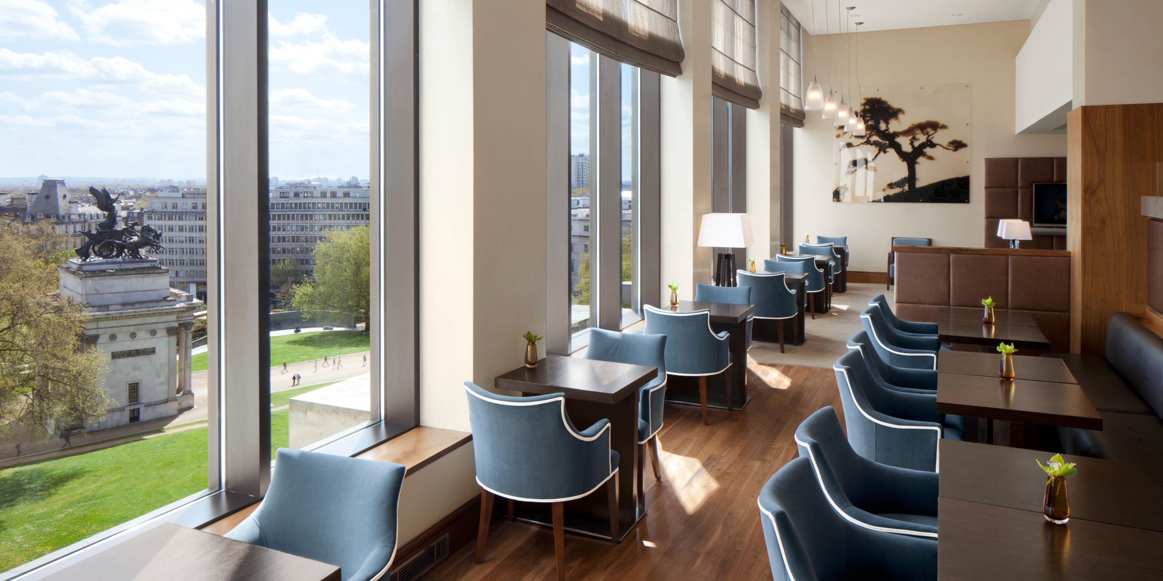 Club InterContinental offer the ultimate exclusive experience, offering guests complimentary breakfast at Theo Randall at the InterContinental, light afternoon tea and a selection of drinks and canapés in the evenings.