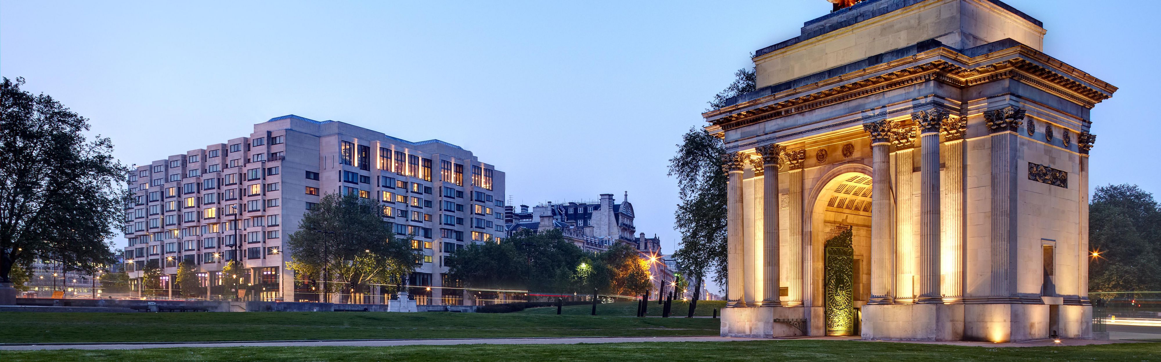 Exterior of InterContinental London Park Lane