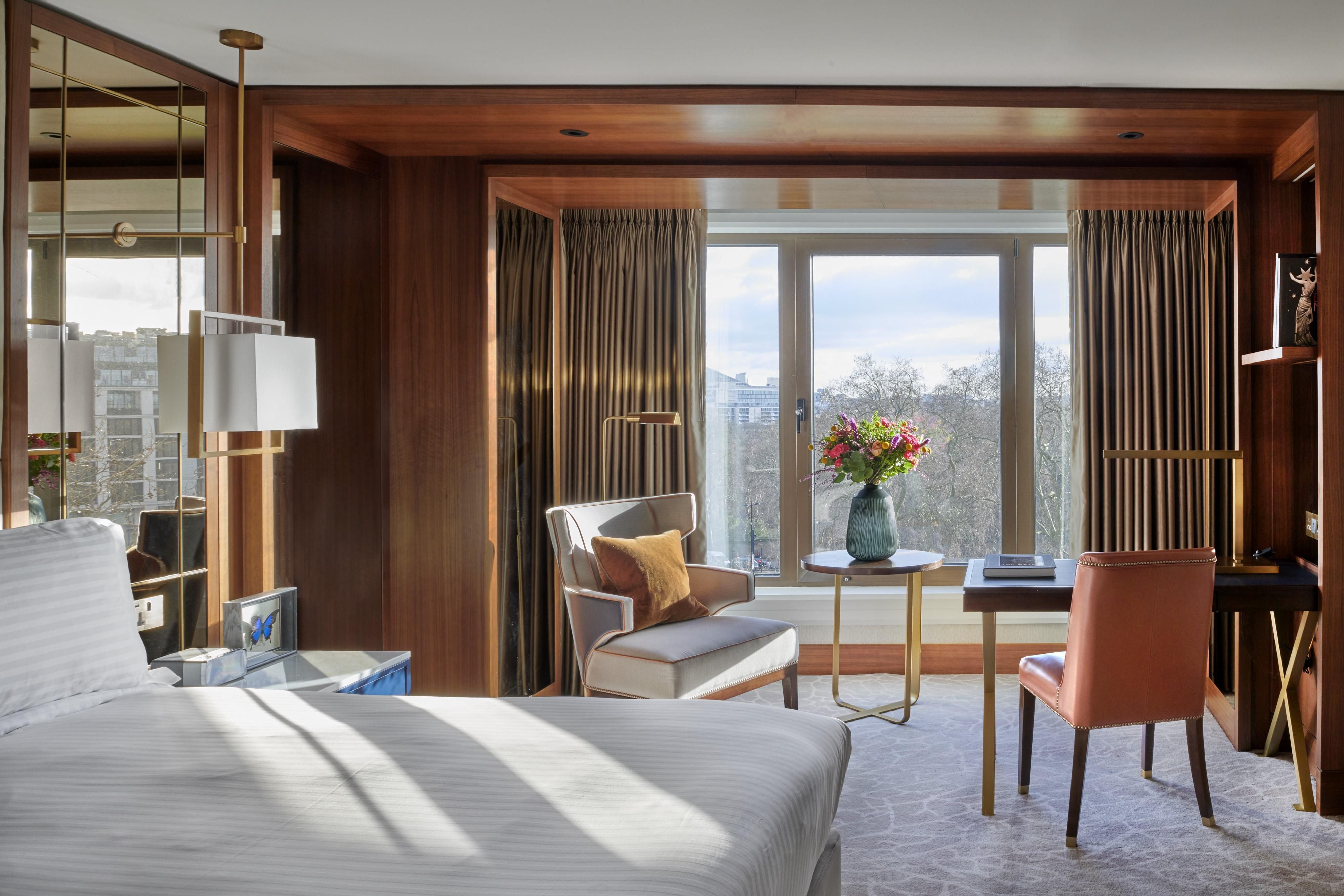 Hotel guest room with view of London