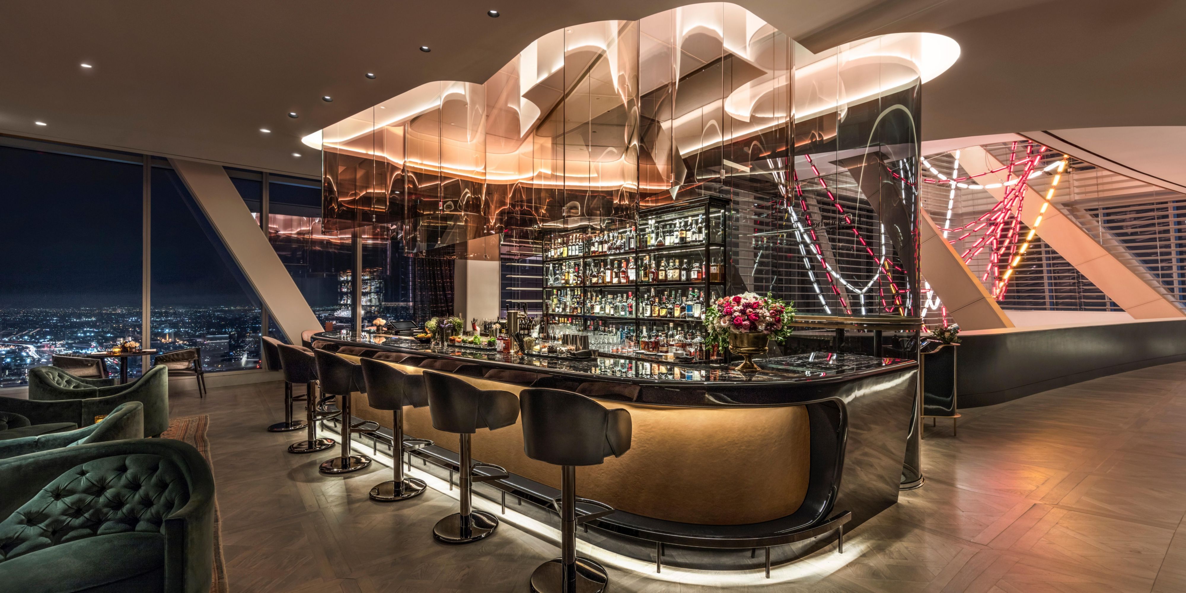 We are home to Los Angeles’ finest culinary experiences. Enjoy breakfast with a view at La Boucherie on the 71st floor. Indulge in unforgettable dining experiences at our renowned rooftop Spire 73 or enjoy exquisite steak and seafood at La Boucherie.