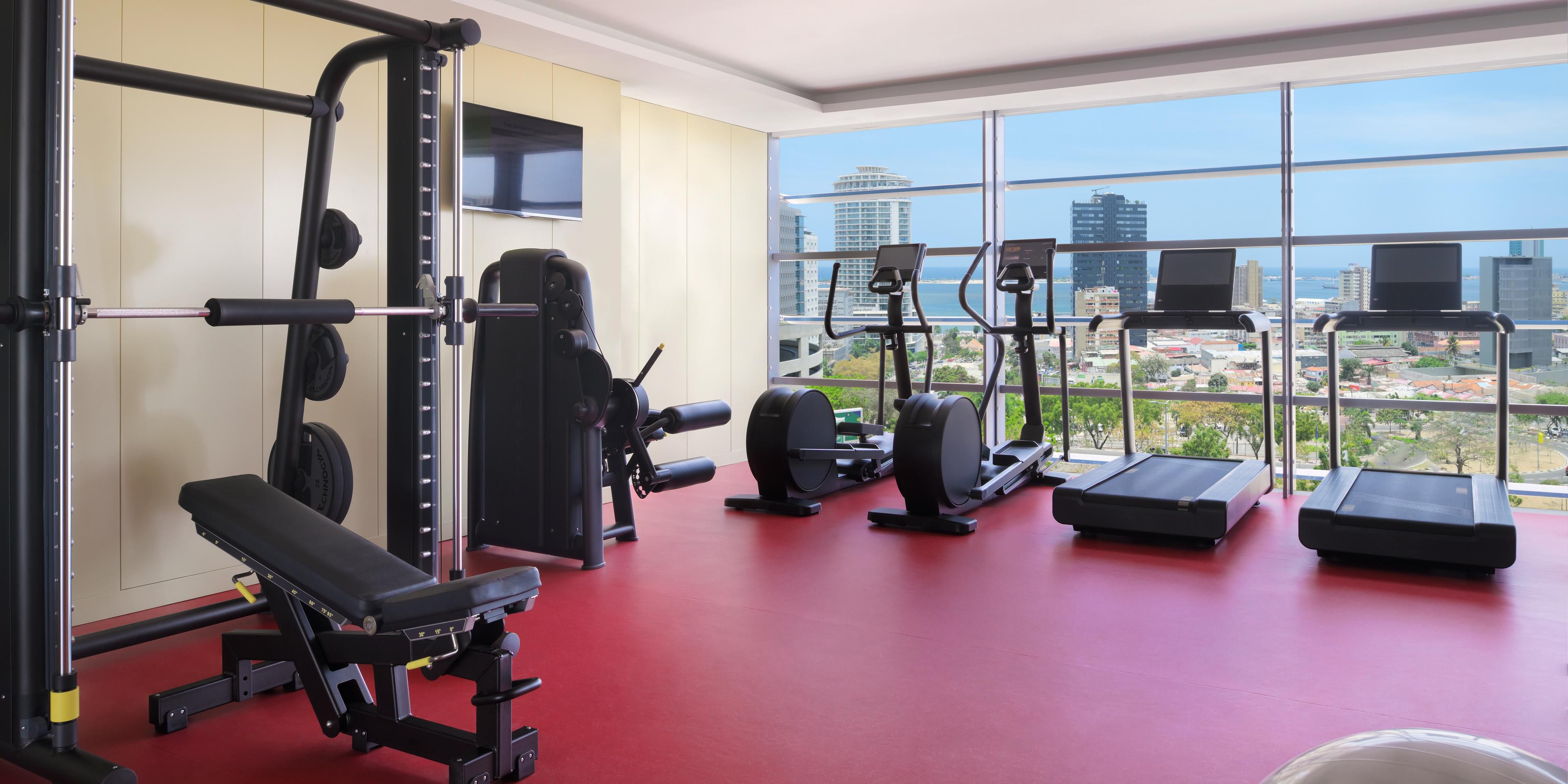 From our iconic rooftop pool and bar, to our premiere Fitness Centre, we offer a host of lavish amenities. Swim with a cocktail in hand while taking in the panoramic view of the city; jog in our exclusive garden with its own 500-metre running track, or work out in our fully equipped Fitness Centre.