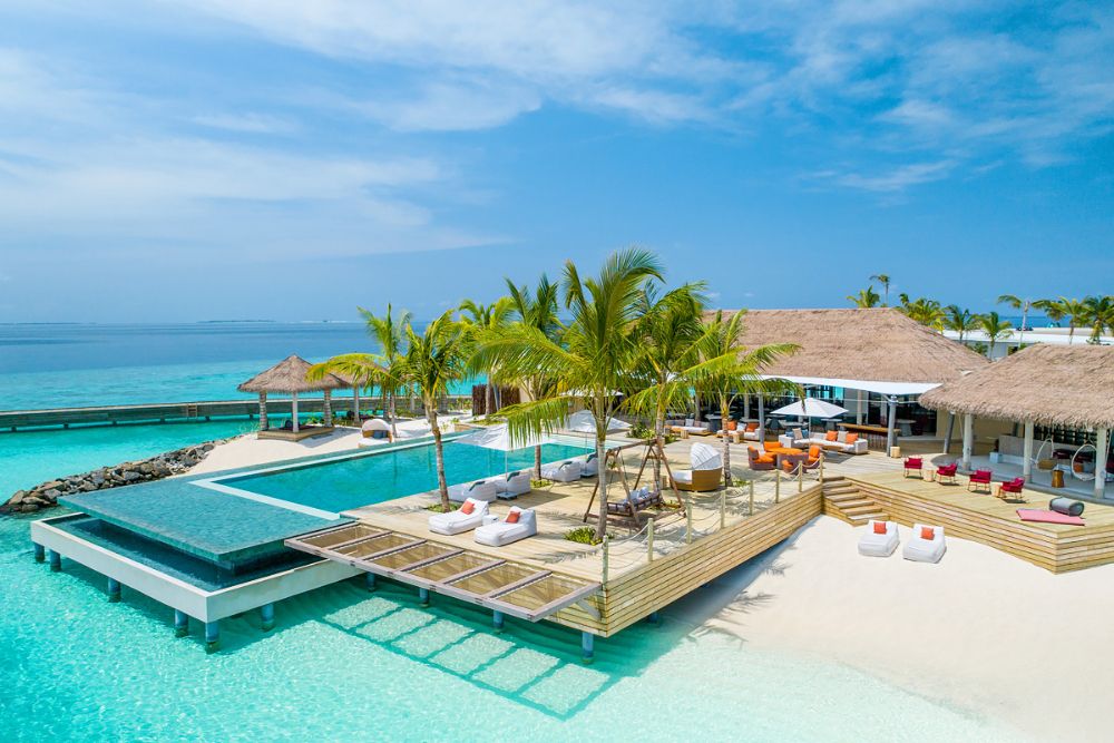 Enjoy club benefits for all rooms when you book your stay 