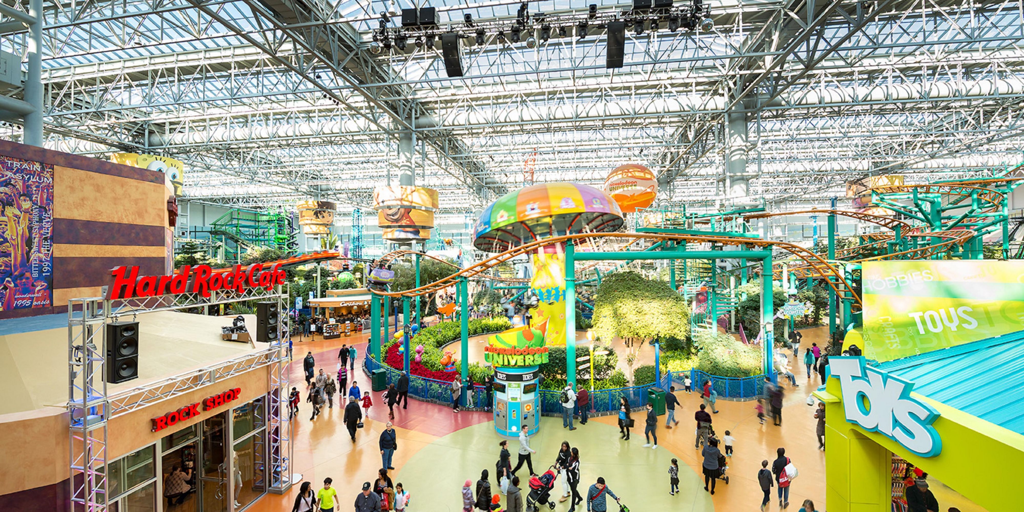 Enjoy Mall of America just minutes away and nearby!
