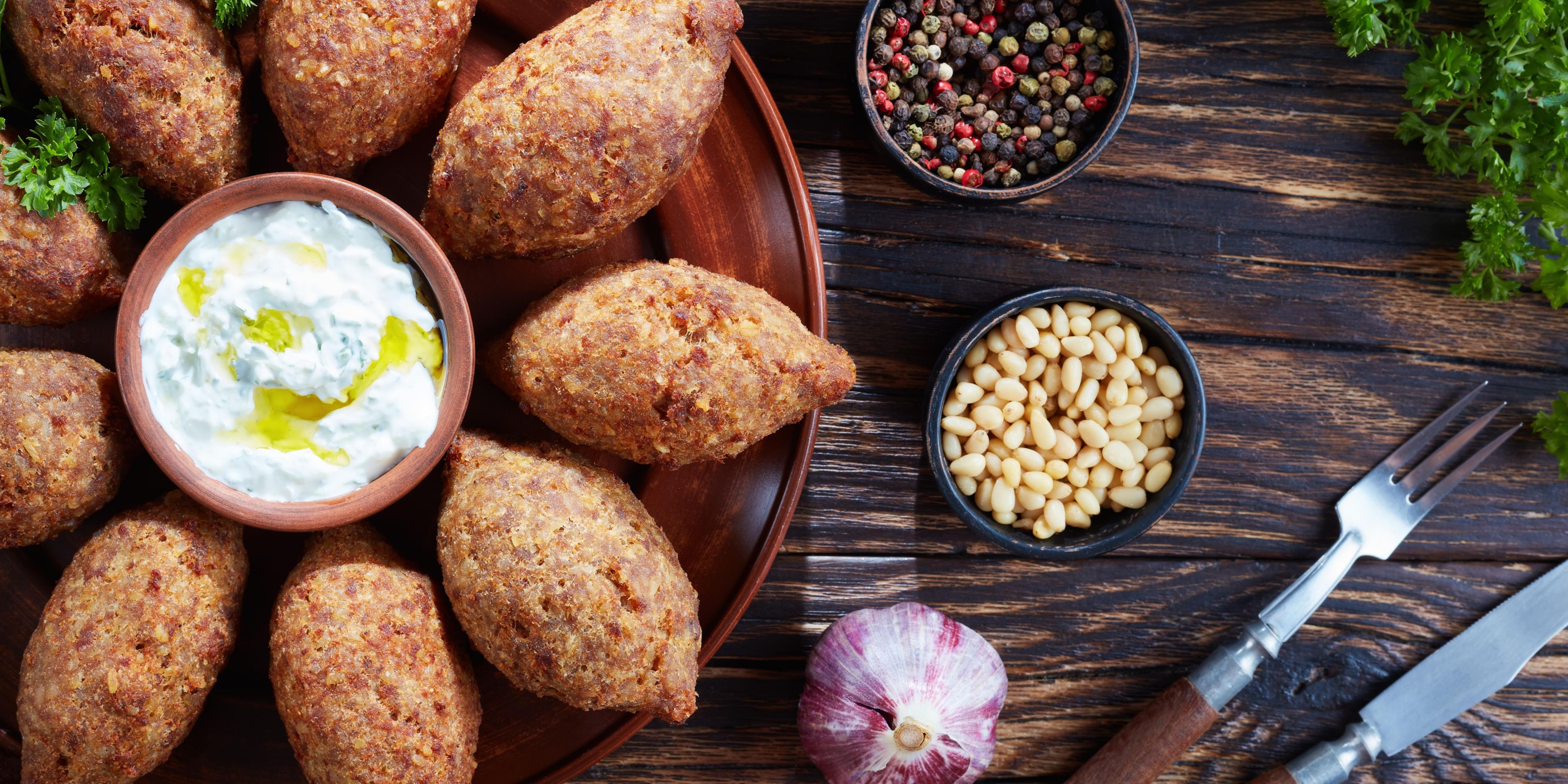 Delight in an evening of authentic Levantine cuisine with a lavish buffet every Thursday, from 6:30 pm to 10:30 pm, at Musandam Restaurant. With vibrant dishes reflecting the diverse cultures of the Eastern Mediterranean. Enjoy special pricing for adults and kids, plus exclusive discounts for IHG One Rewards members.