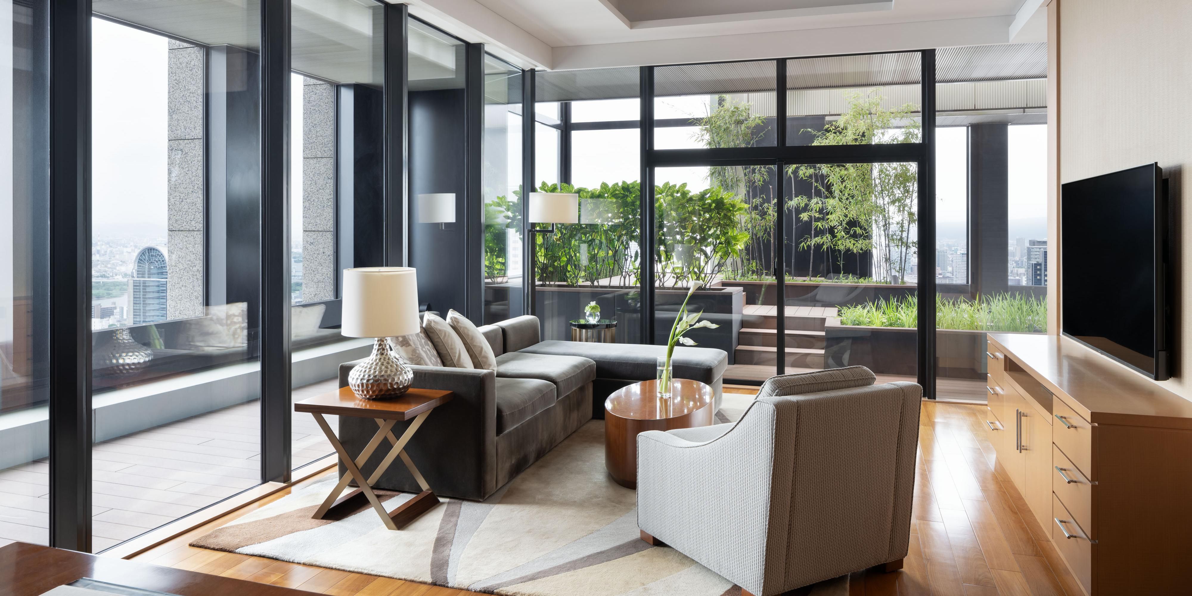 Our elegant one, two and three bedroom Residences offer the epitome of sophistication, comfort and convenience. Our multi room Residences include a fully equipped kitchen with microwave, espresso machine, refrigerator, freezer and dishwasher.