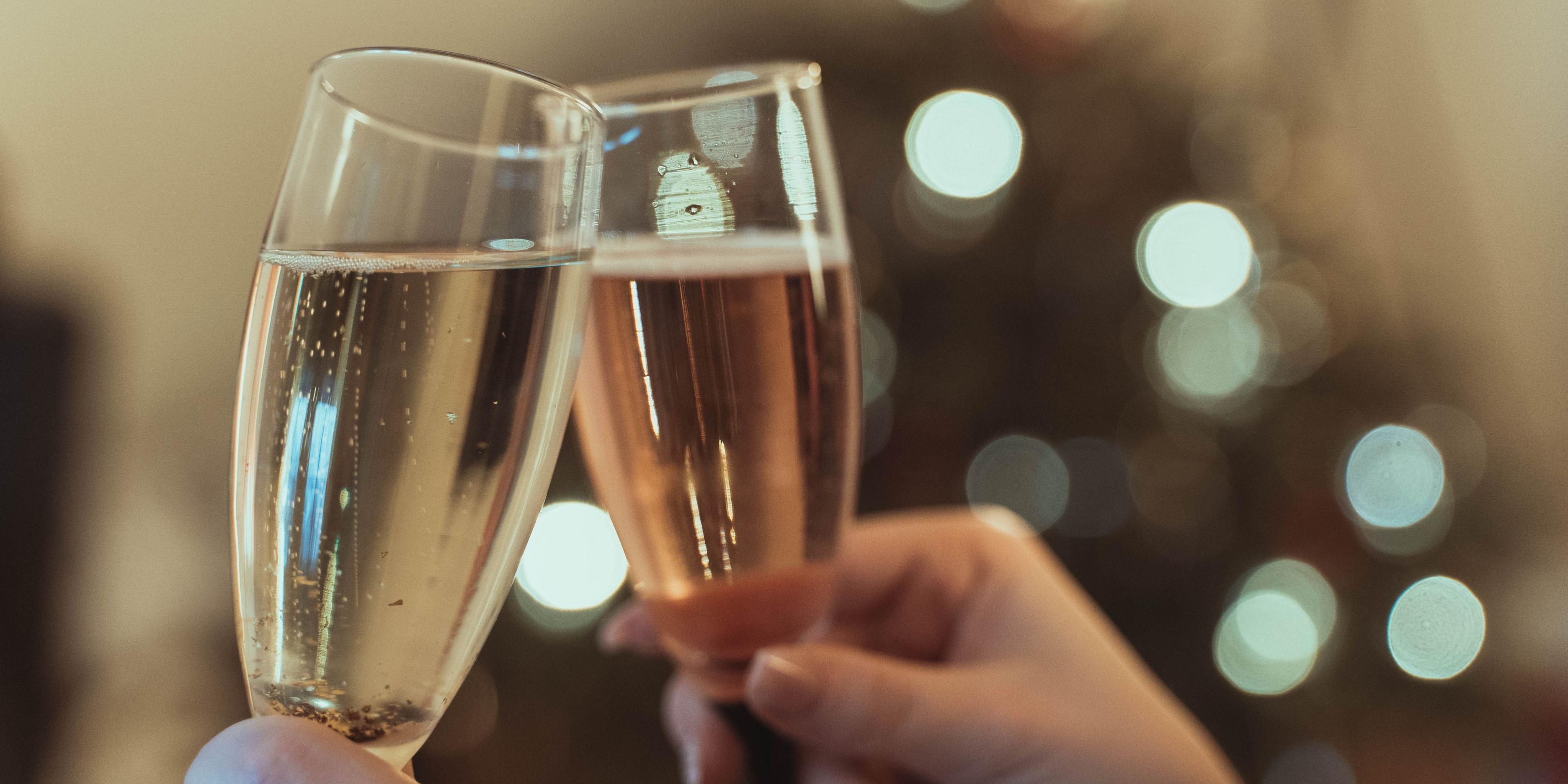 Elevate your stay with our Incredible Occasions: bespoke celebrations crafted in-room or in exclusive settings. From gourmet birthday surprises to romantic proposals and unforgettable anniversaries, each experience is designed to make your Parisian stay truly memorable.