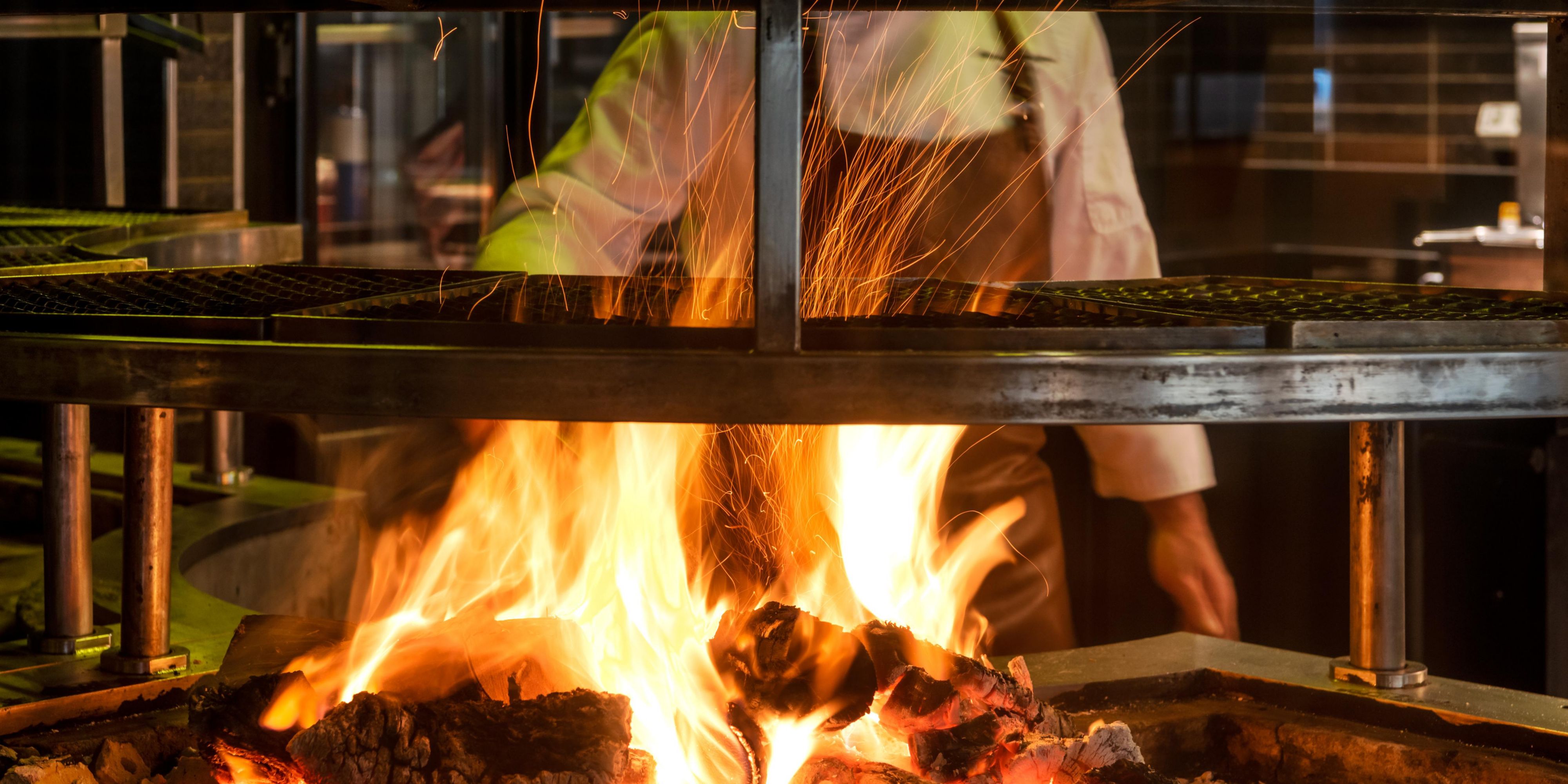 Experience elemental and soulful dining. Our open kitchen showcases the theatre of a wood-fired grill, transforming the finest Western Australian dry-aged steaks and local seafood into bold, unforgettable flavours. An exceptional wine list of the region's best artisanal producers makes Ascua a culinary destination for the discerning palette.