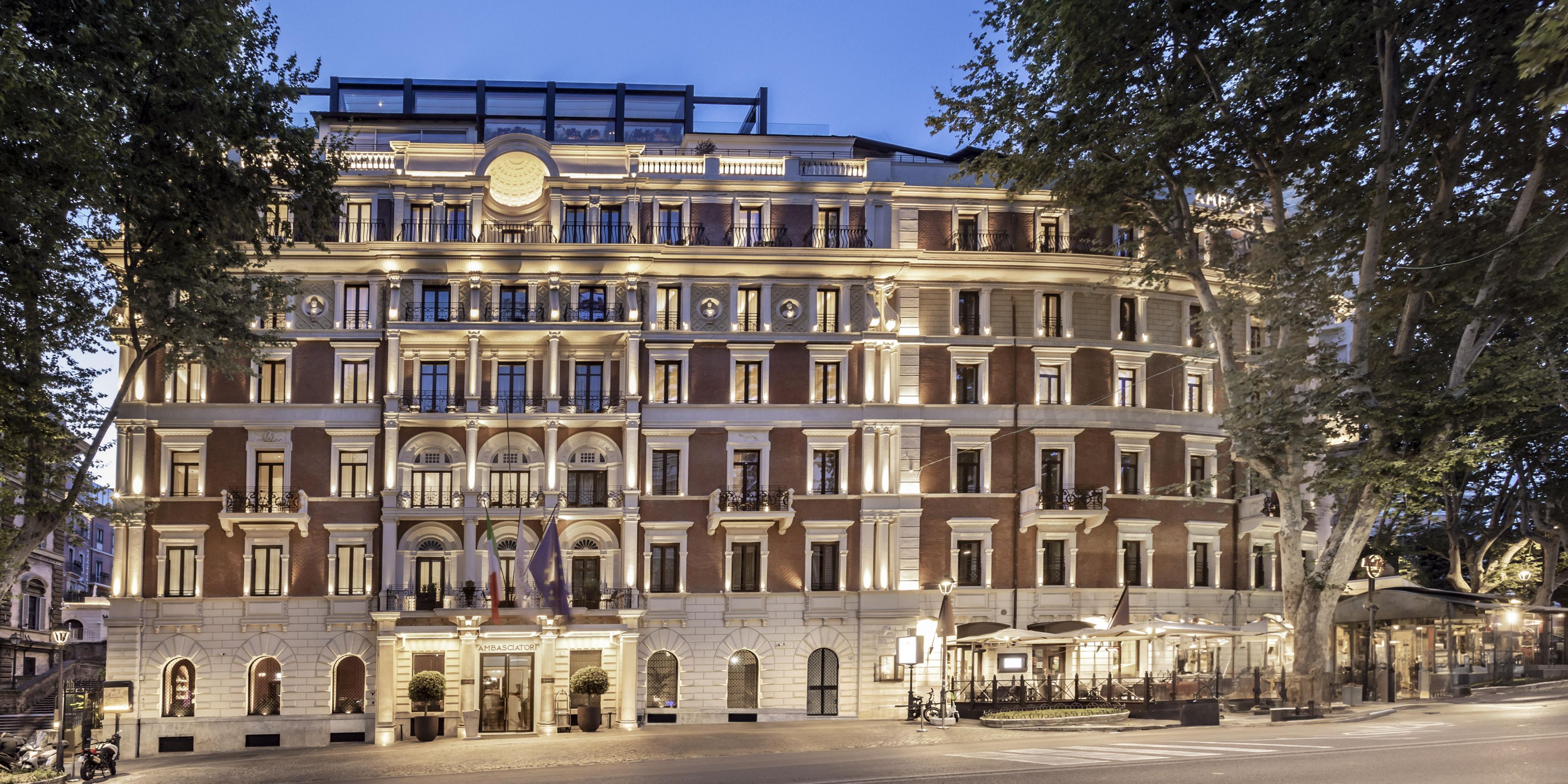 Welcome to our landmark luxury hotel on Rome's Via Veneto