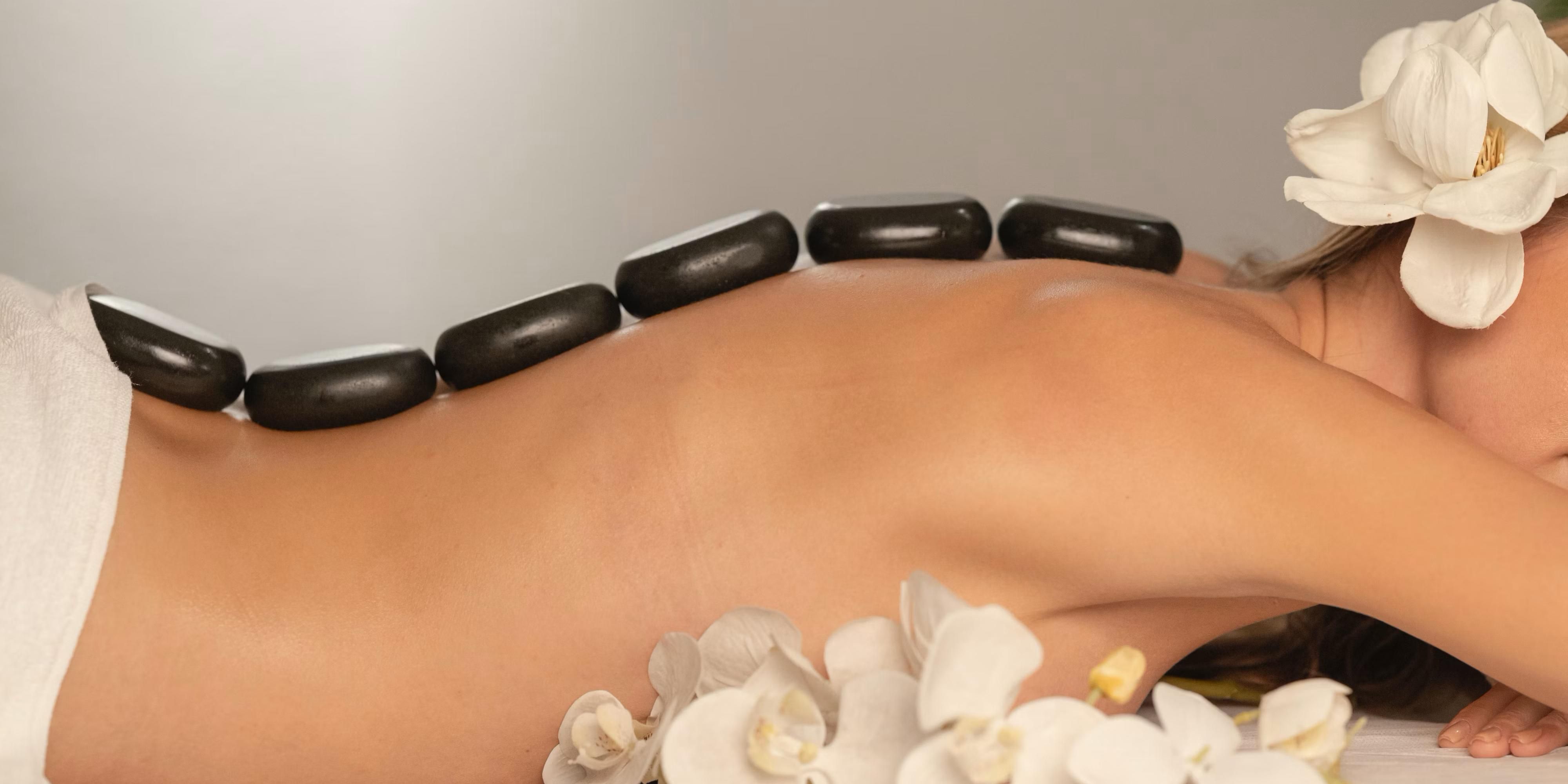 In collaboration with CASA DŌSON, we are committed to bringing the mind-body-spirit into harmony with personalized treatments. In the comfort of your room, feel the healing powers of a customized Full Body Massage or a Signature Organic Spa Massage Oil.