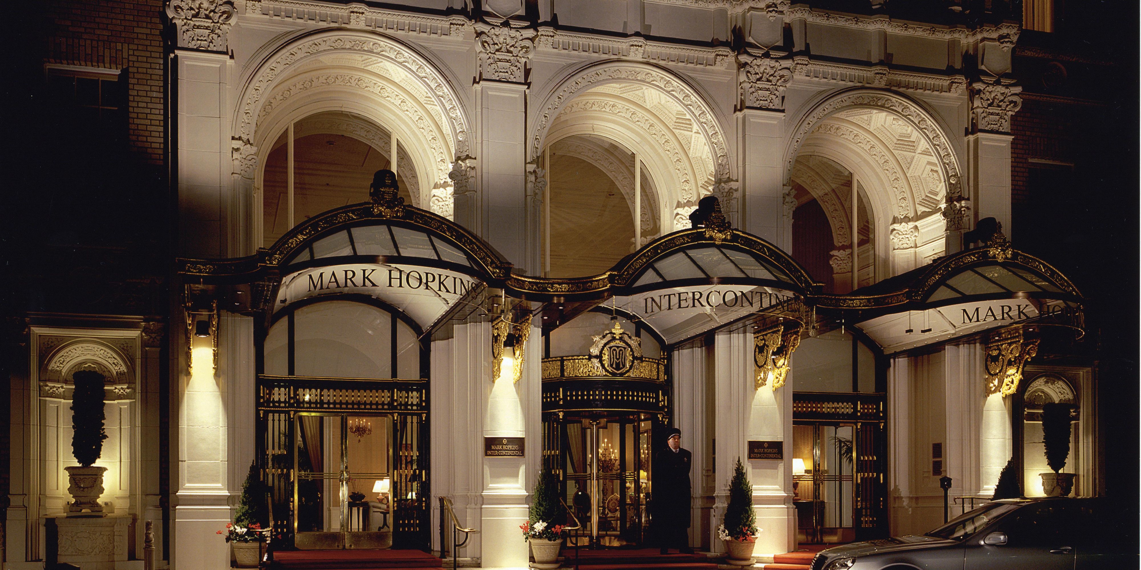 Our renowned hotel has a long-established legacy of service excellence, thanks to our caring and experienced team. Let our knowledgeable concierge curate your San Francisco itinerary so you can focus on enjoying your stay. We're committed to delivering genuine hospitality while you're visiting us in the City by the Bay.