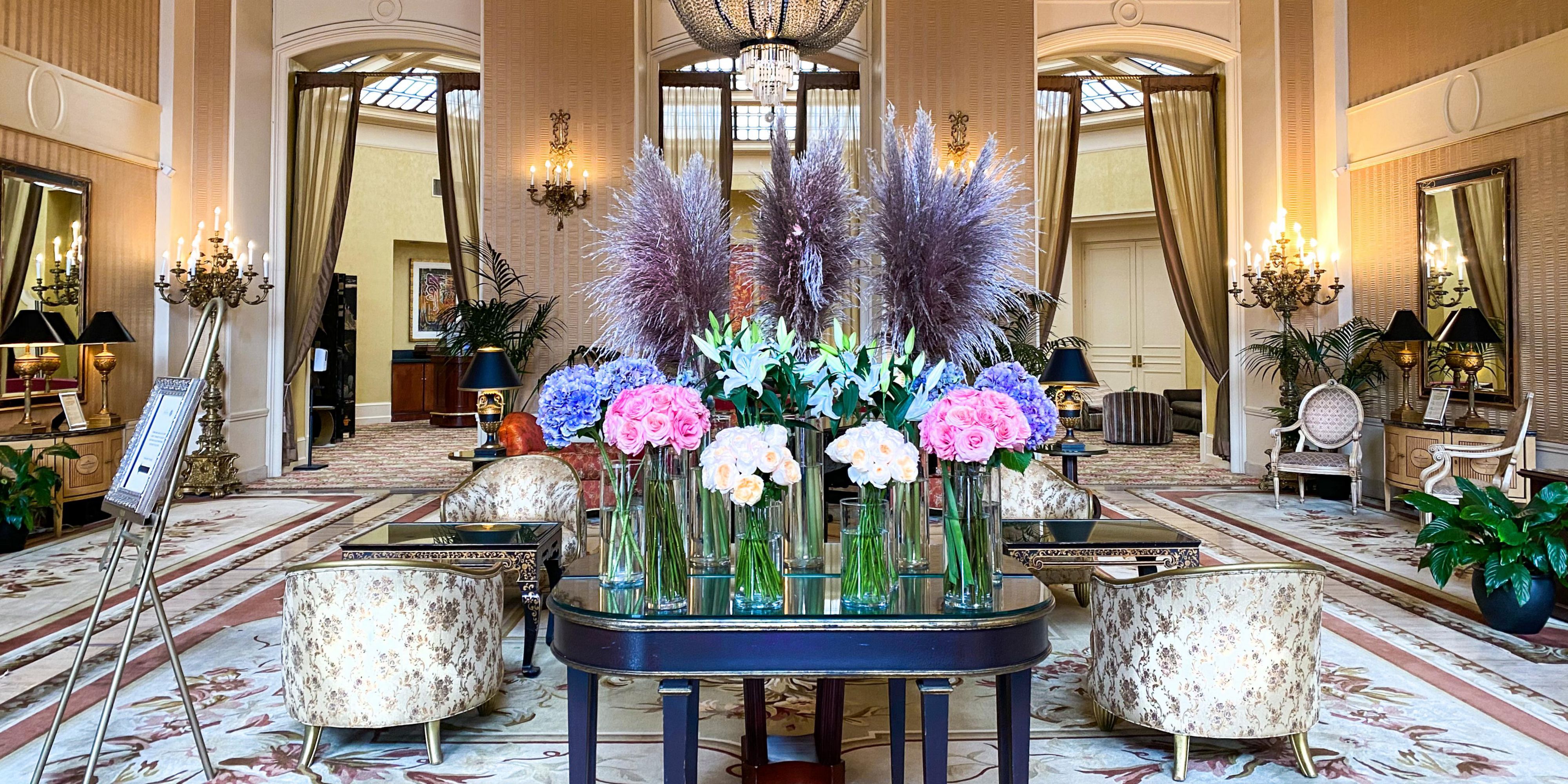 A warm welcome to the InterContinental Mark Hopkins