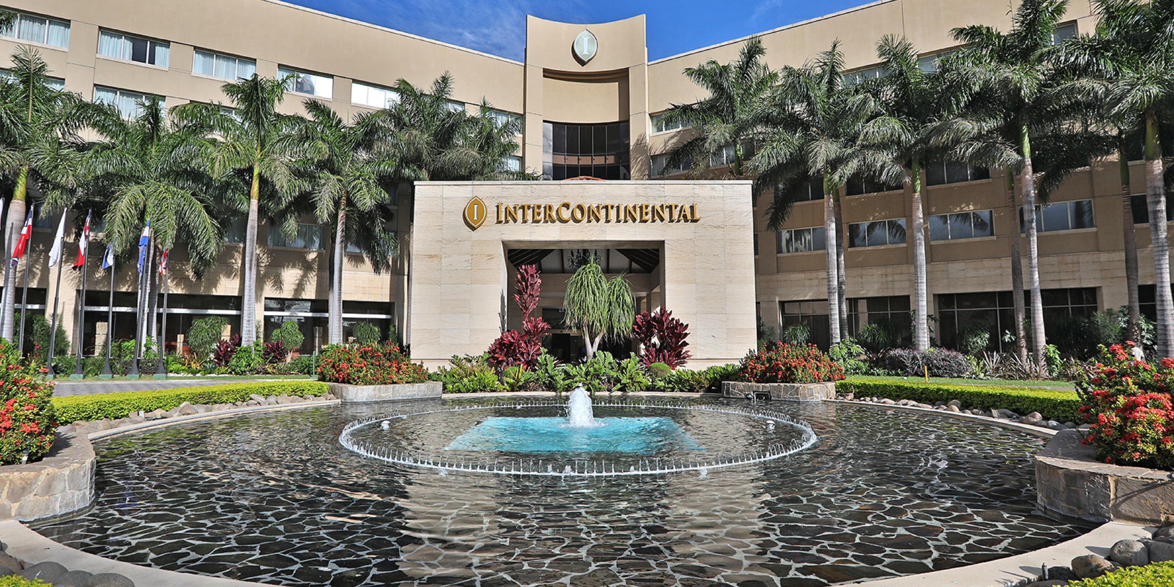 Enjoy warm-hearted hospitality and take advantage of our location.