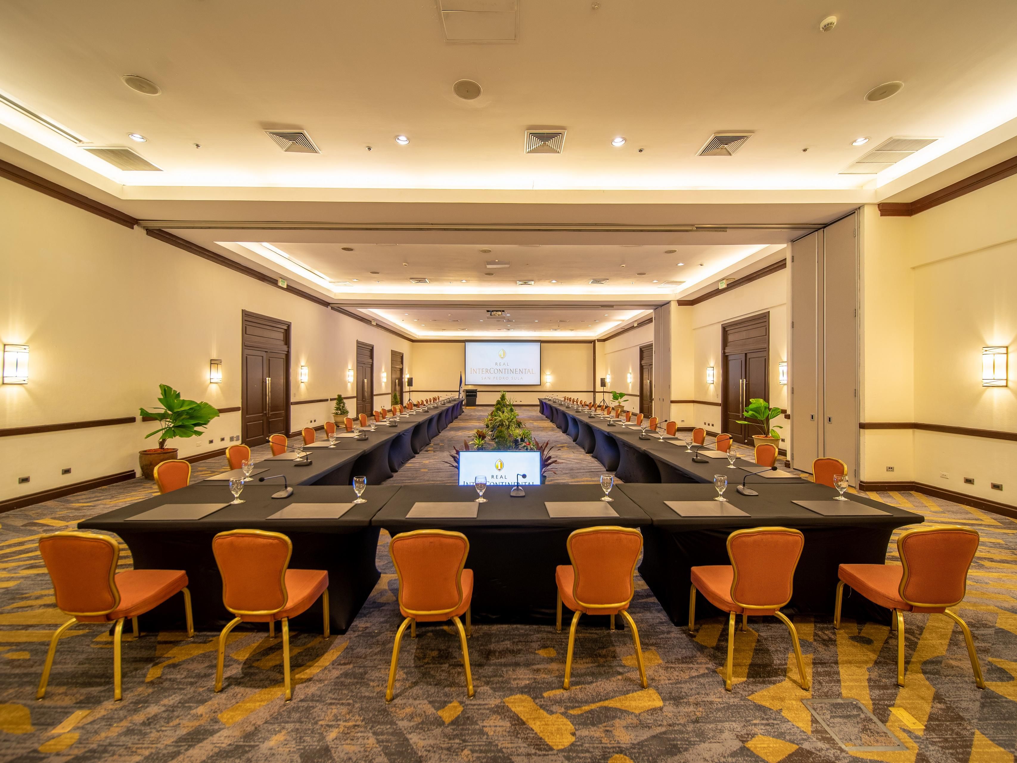 会议和活动非凡活动,想您所想,尽善尽美3间会议室——最多可容纳人数