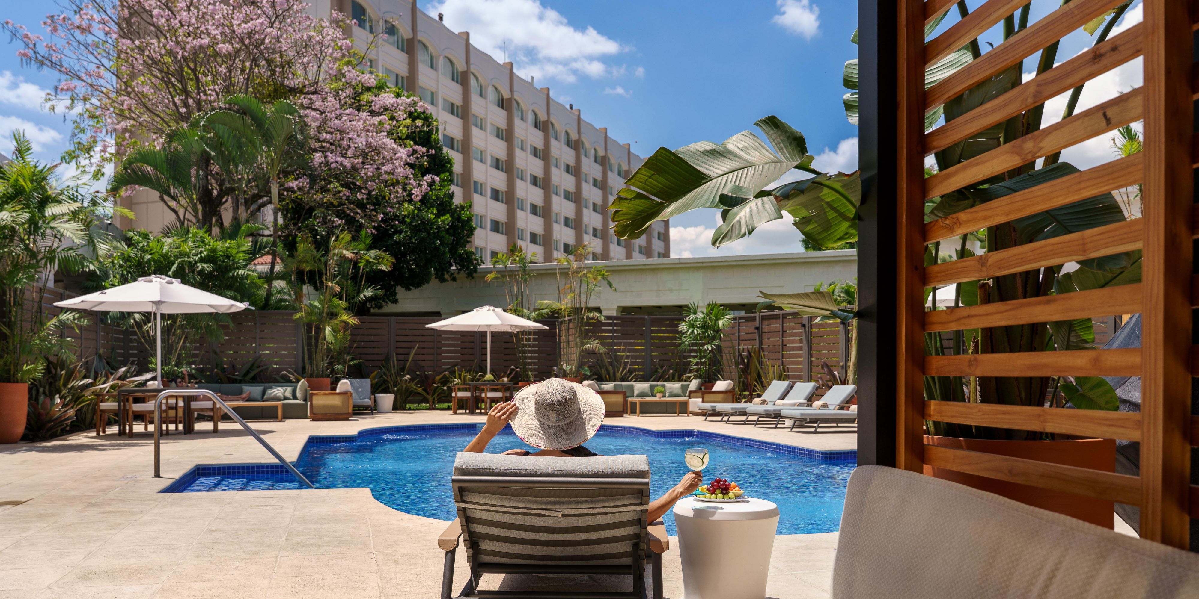 Extend your business trip and immerse yourself in the timeless luxury, refined service, and versatile comforts that define the InterContinental San Salvador en Metrocentro Mall experience. From elegant accommodations to thoughtful amenities, enjoy a stay that seamlessly blends productivity with indulgence, making every moment both efficient and rel