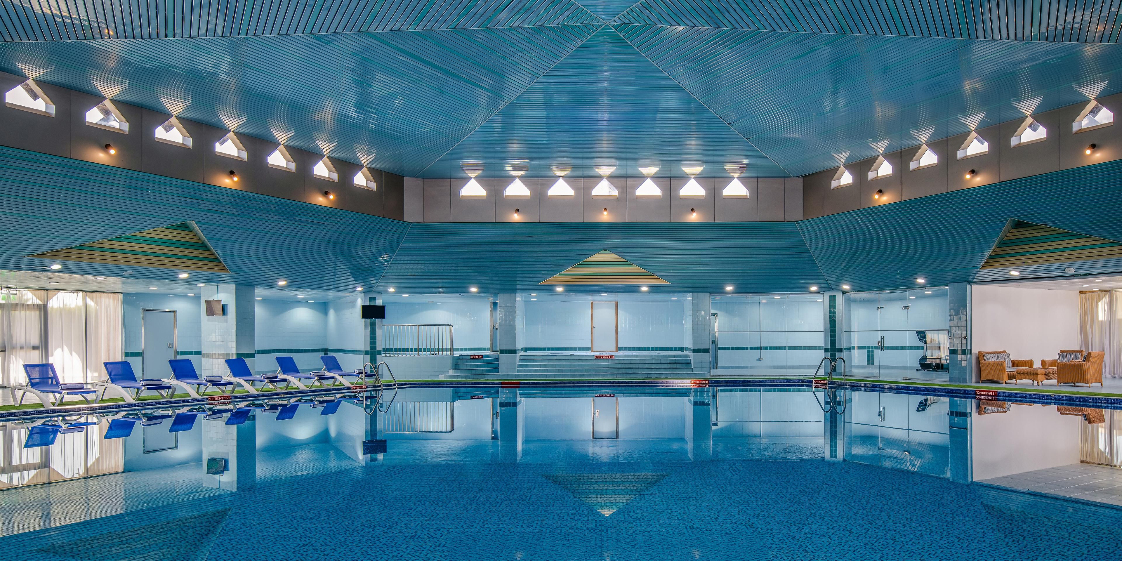 Find peace in the tranquility of our Indoor Swimming Pool, designed for ultimate relaxation. As part of the best health club in Taif, this serene space is perfect for rejuvenation. Stretch out on the comfortable loungers and let your worries drift away.