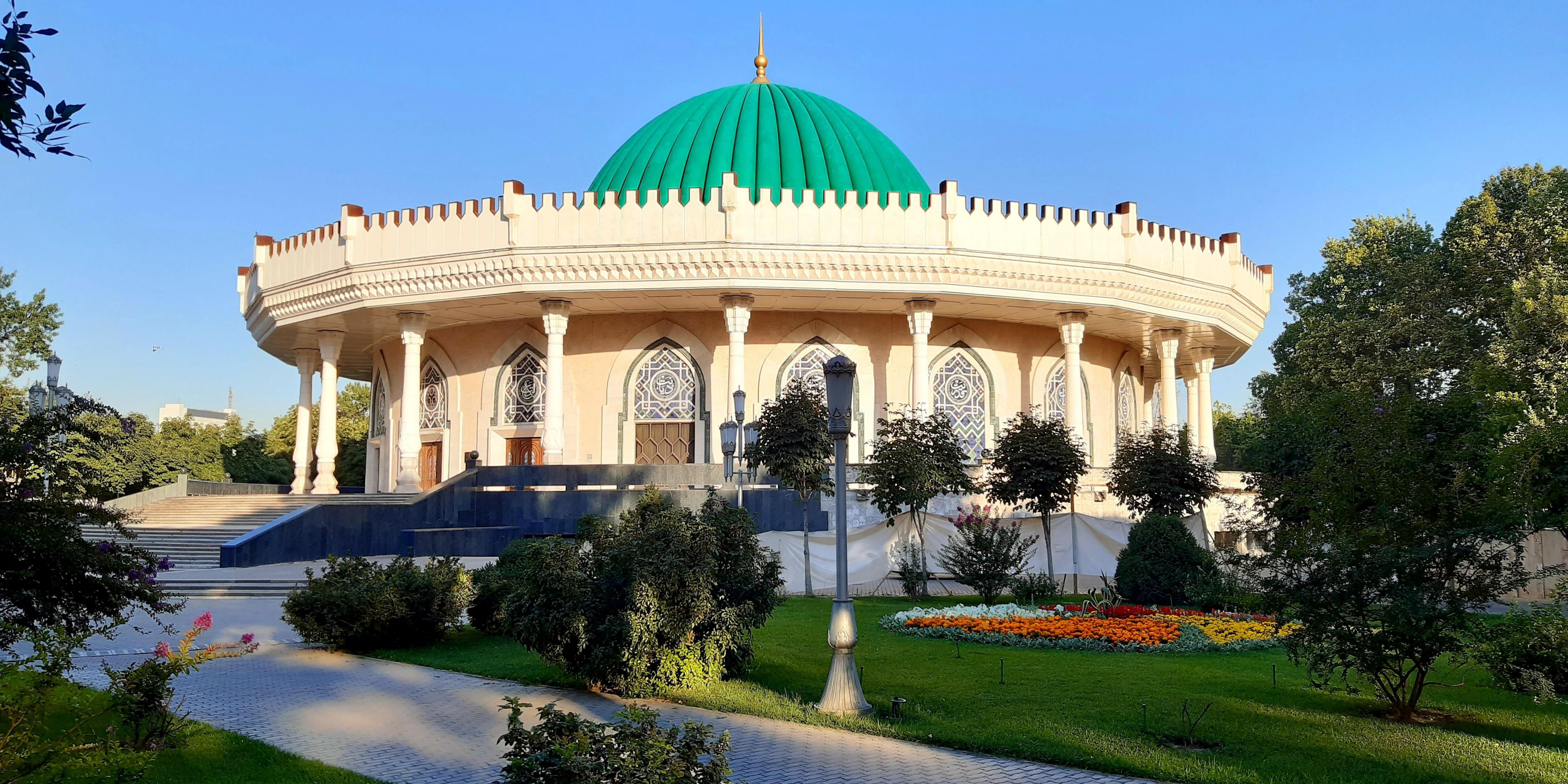 The museum of Temurids treasures over 5000 authentic artifacts.
