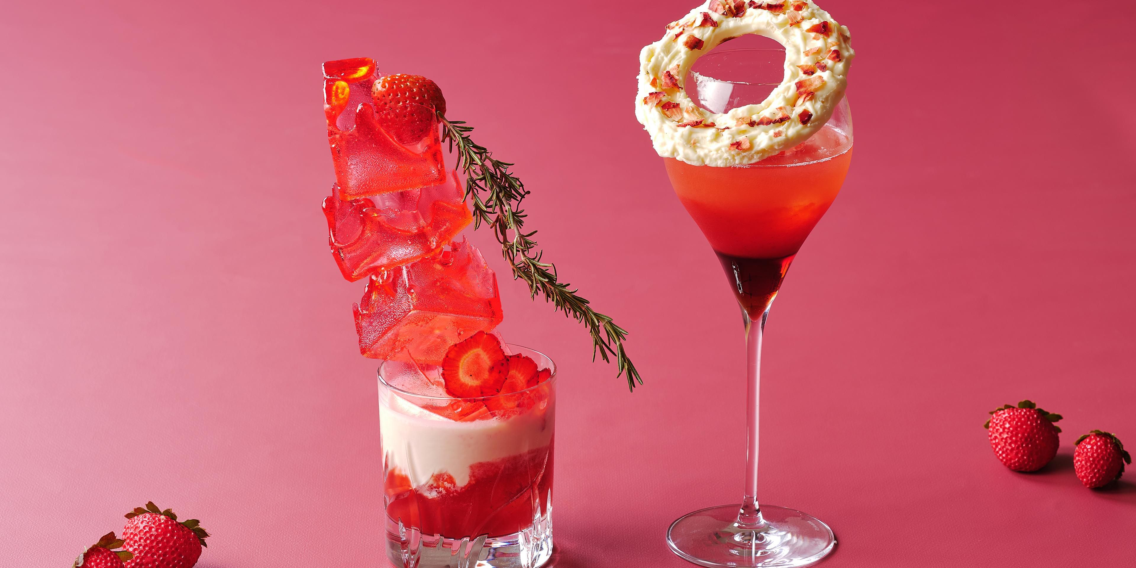 Celebrate the season’s arrival with elegant cocktails and mocktails featuring the finest  strawberries. Each glass harmonizes rich aroma and refined sweetness, offering a moment of pure indulgence. Savor the artistry in every detail and let the beauty of the season linger.