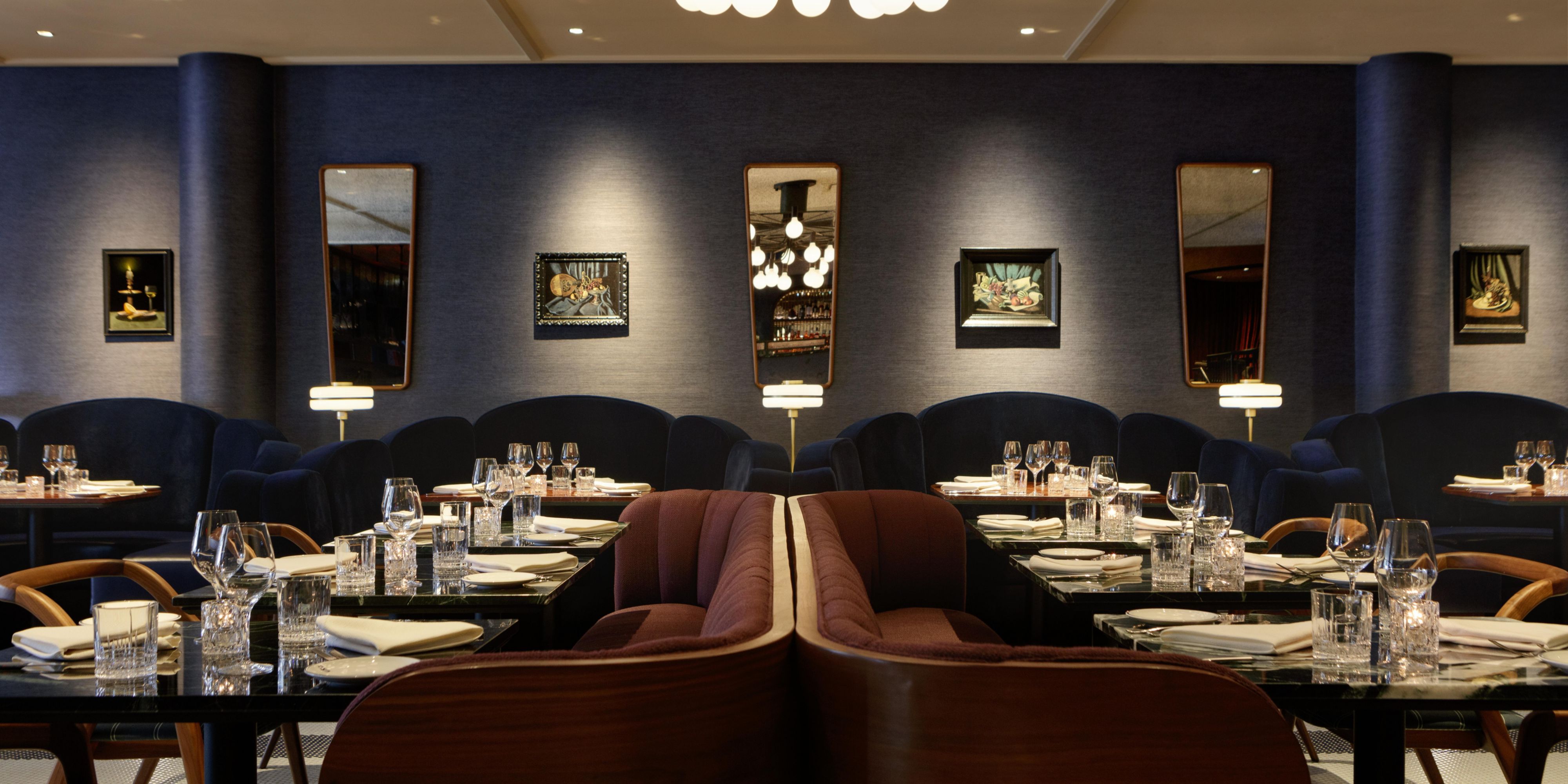 Our ground floor restaurant, The Betty, transports you to the dapper era of supper clubs, yet with a modern, California vibe. Jazz and R&B set the mood as you tuck into Oysters Rockefeller and Carved Prime Rib. Breakfast, dinner and weekend brunch are served in the split-level dining room or in a quiet nook on the patio.