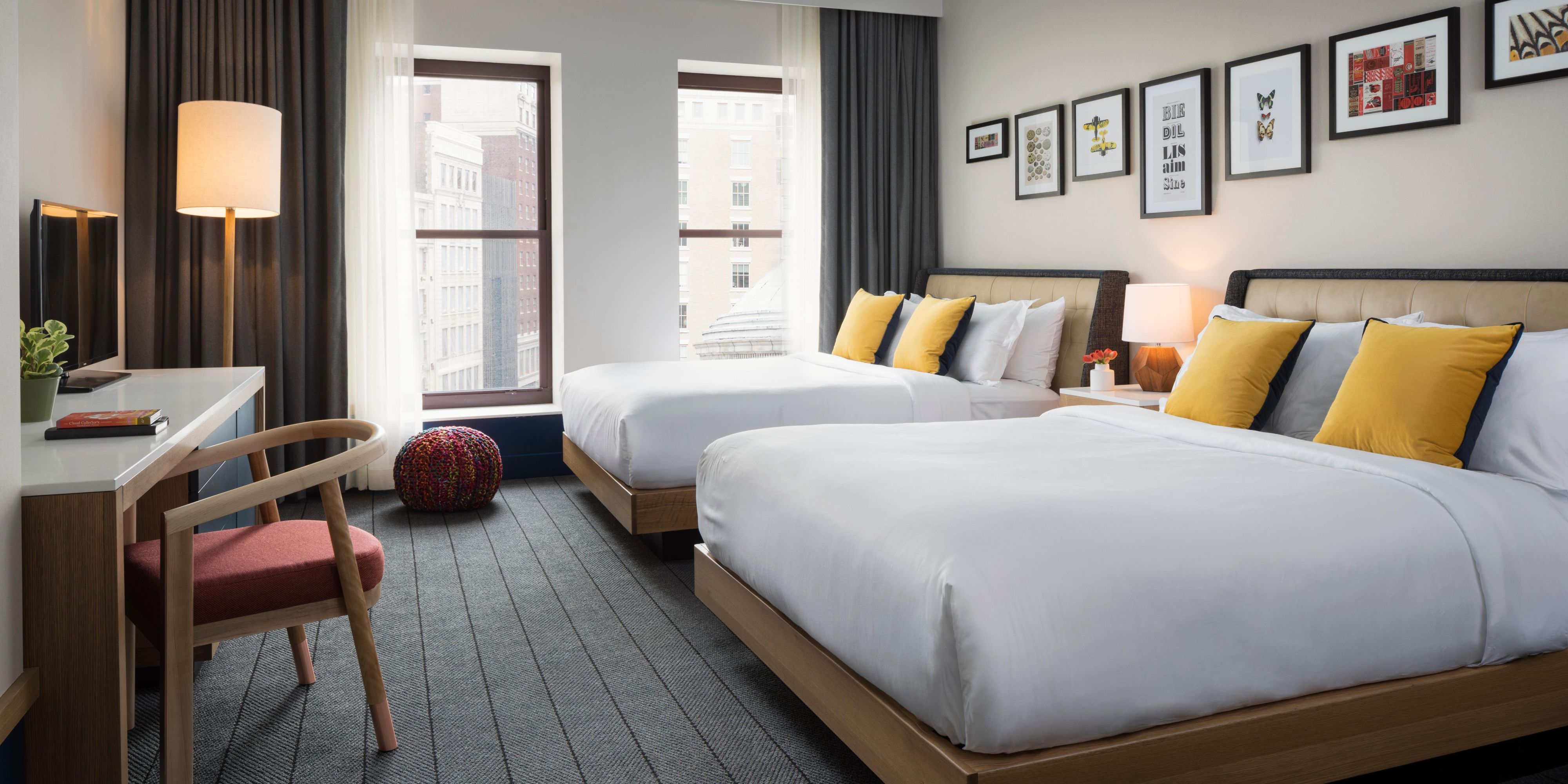 $hotelInfo.mediaDetails.welcomePhotos.primaryPhoto.caption}