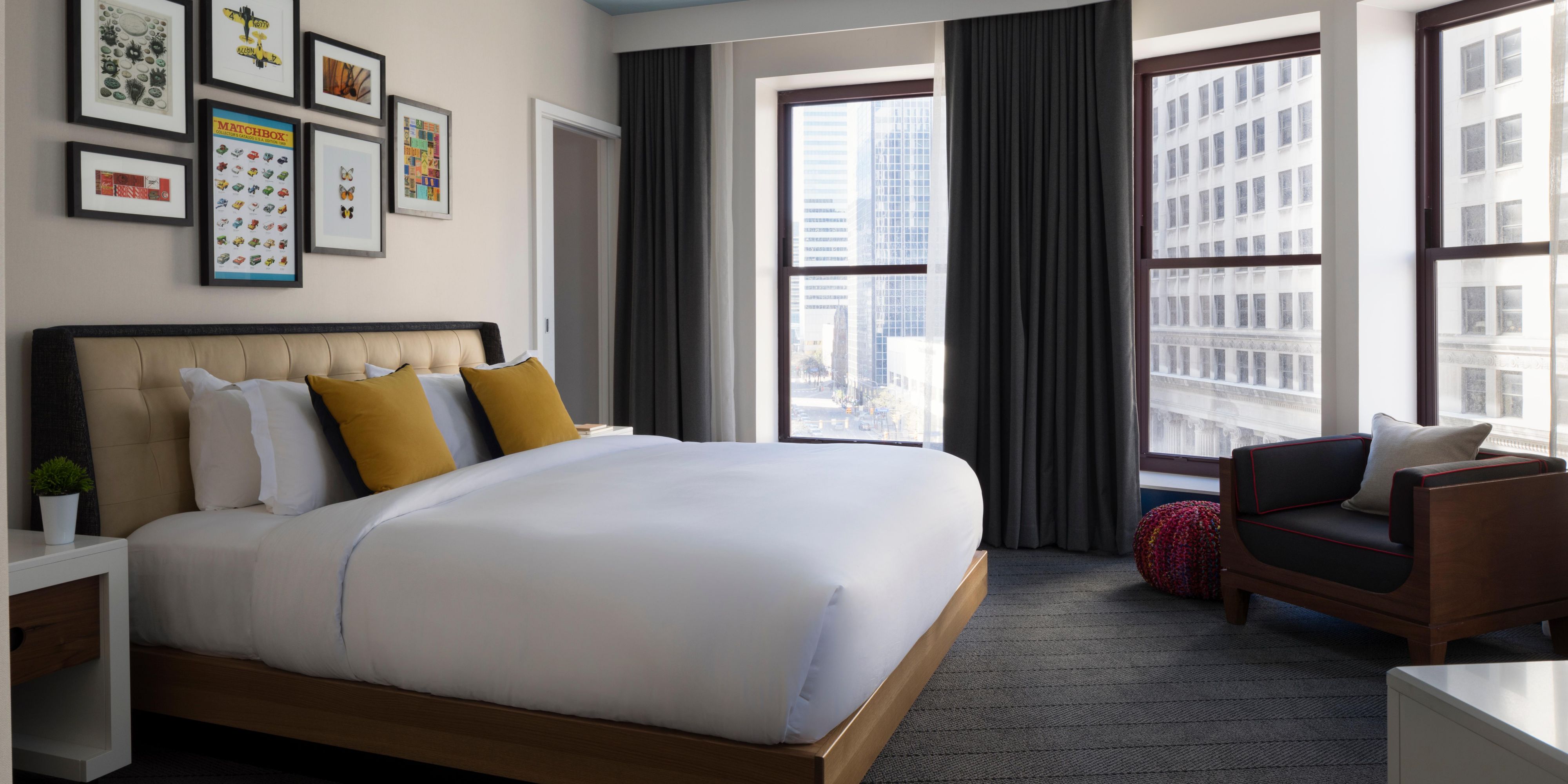 One Bedroom Suite Guestroom