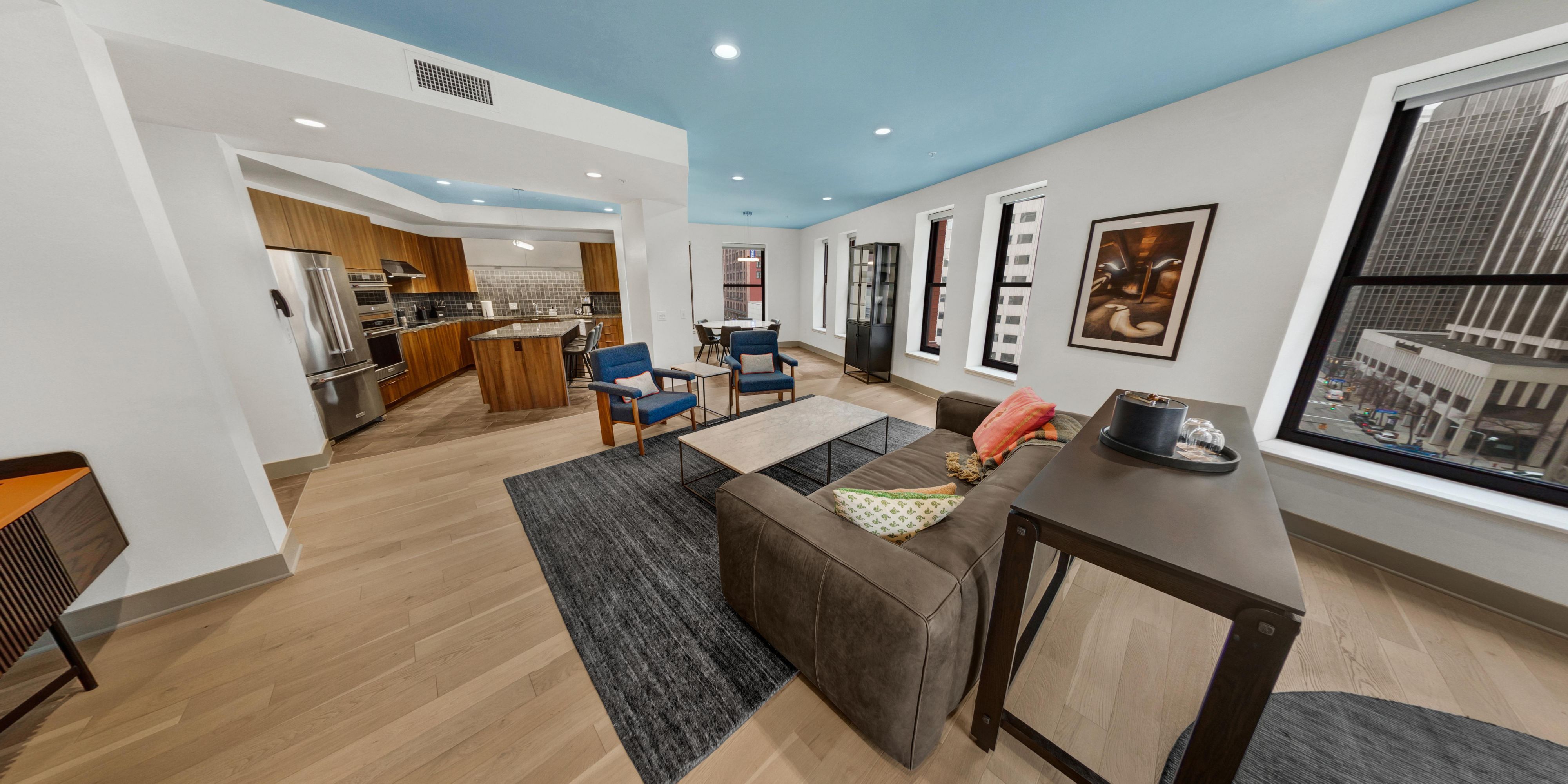 Looking for more space? Check out The Levi Level, a collection of meticulously designed apartment-style suites that redefine modern living. These fully furnished suites offer private bedrooms, washers and dryers, large living rooms, and upscale kitchens. Explore the dynamic cityscape by day and unwind in your stylish sanctuary by night.