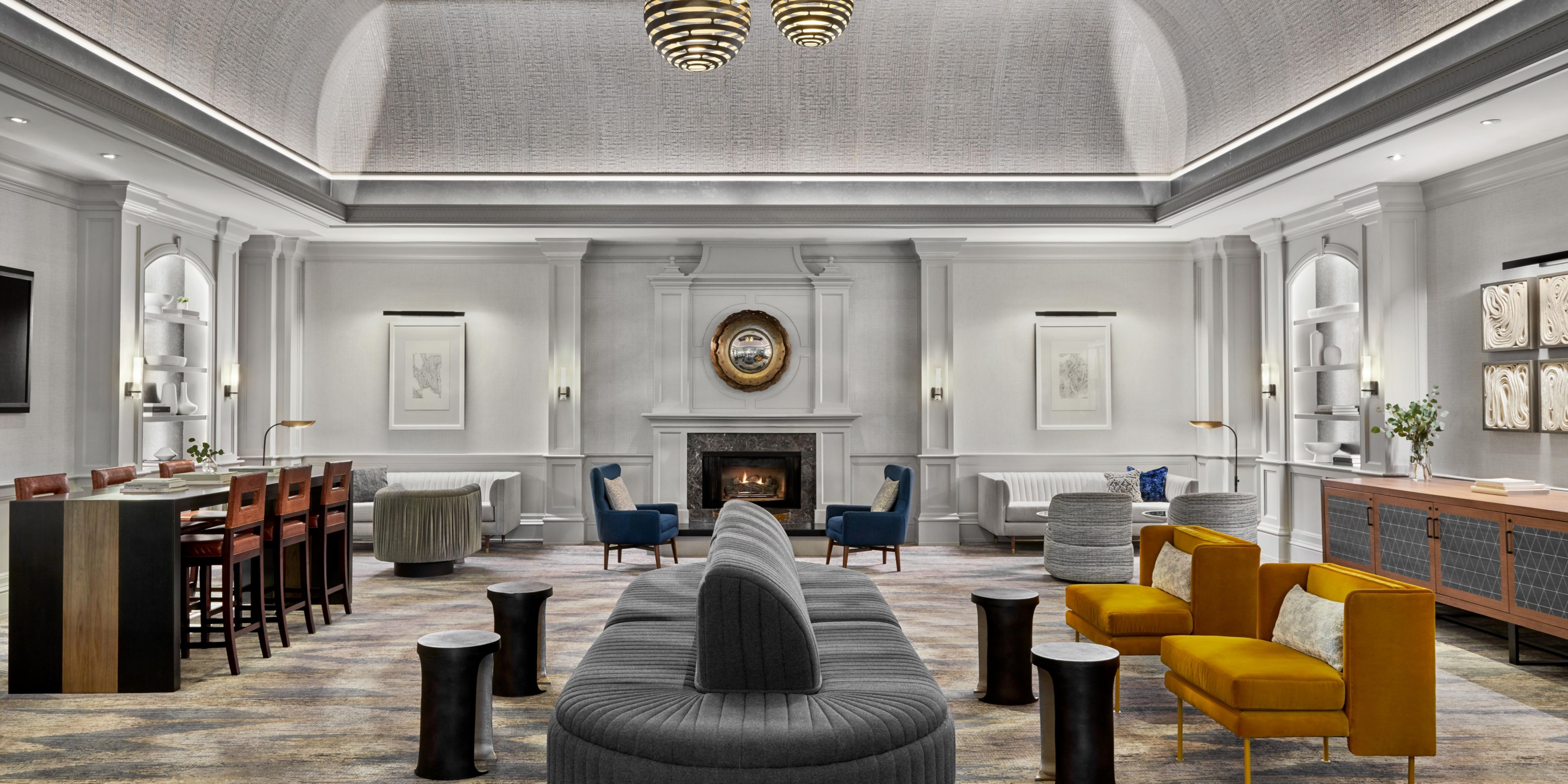 $hotelInfo.mediaDetails.welcomePhotos.primaryPhoto.caption}