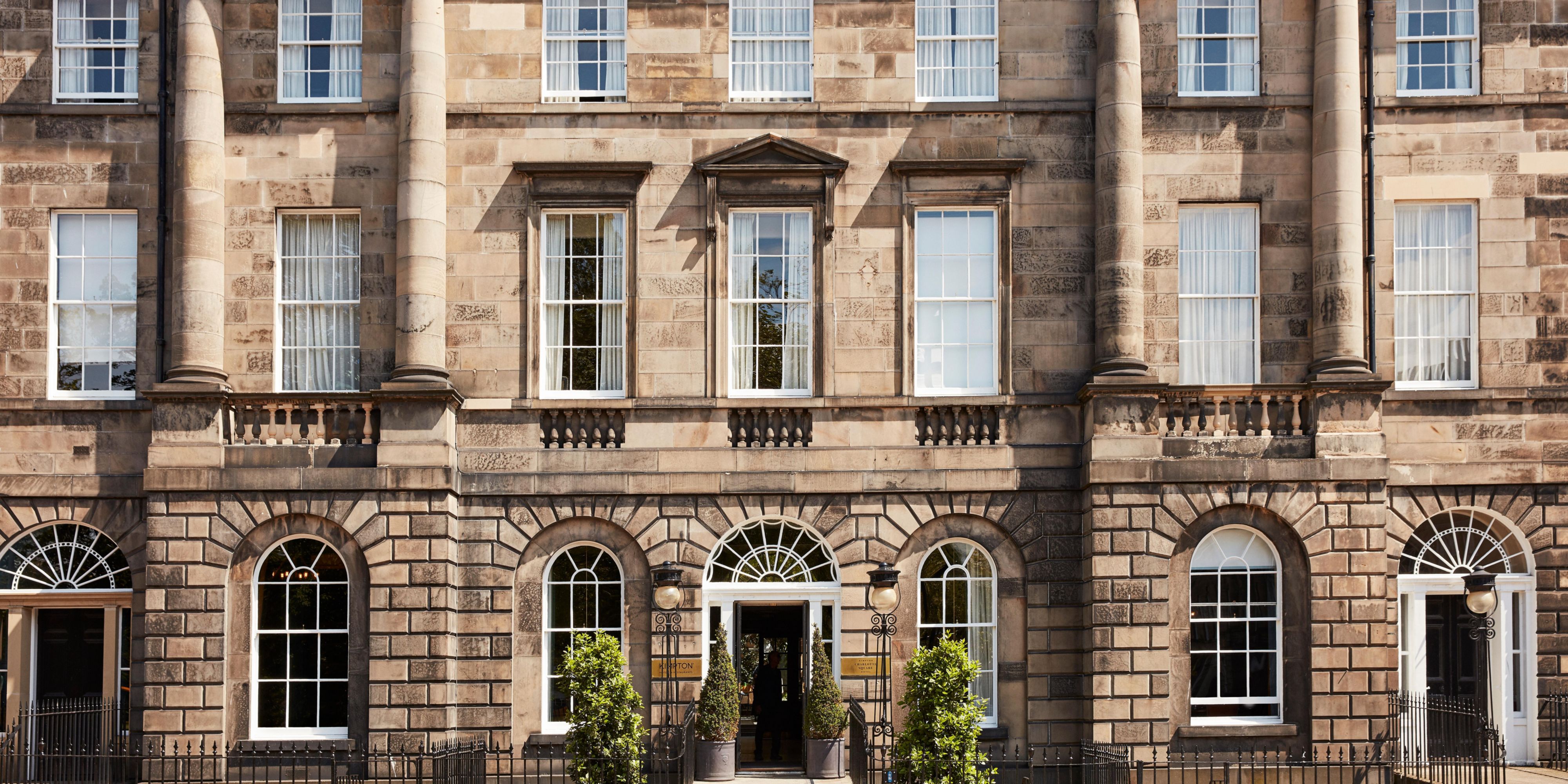 $hotelInfo.mediaDetails.welcomePhotos.primaryPhoto.caption}