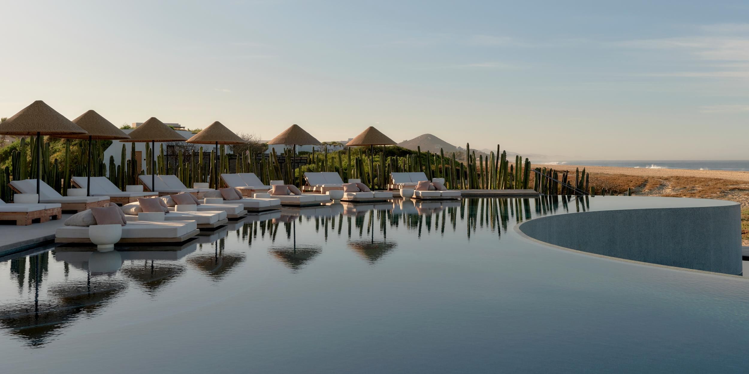 $hotelInfo.mediaDetails.welcomePhotos.primaryPhoto.caption}