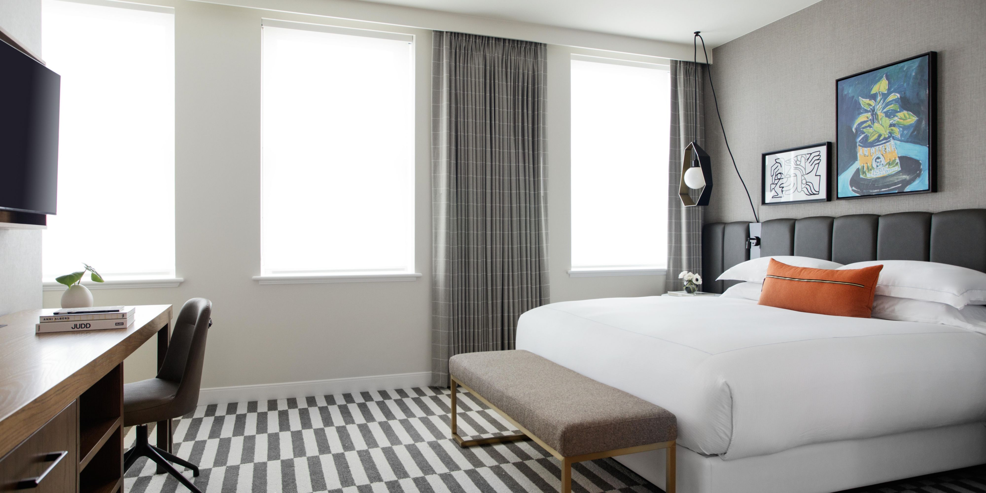 Our guest rooms come with stunning views of downtown Fort Worth.