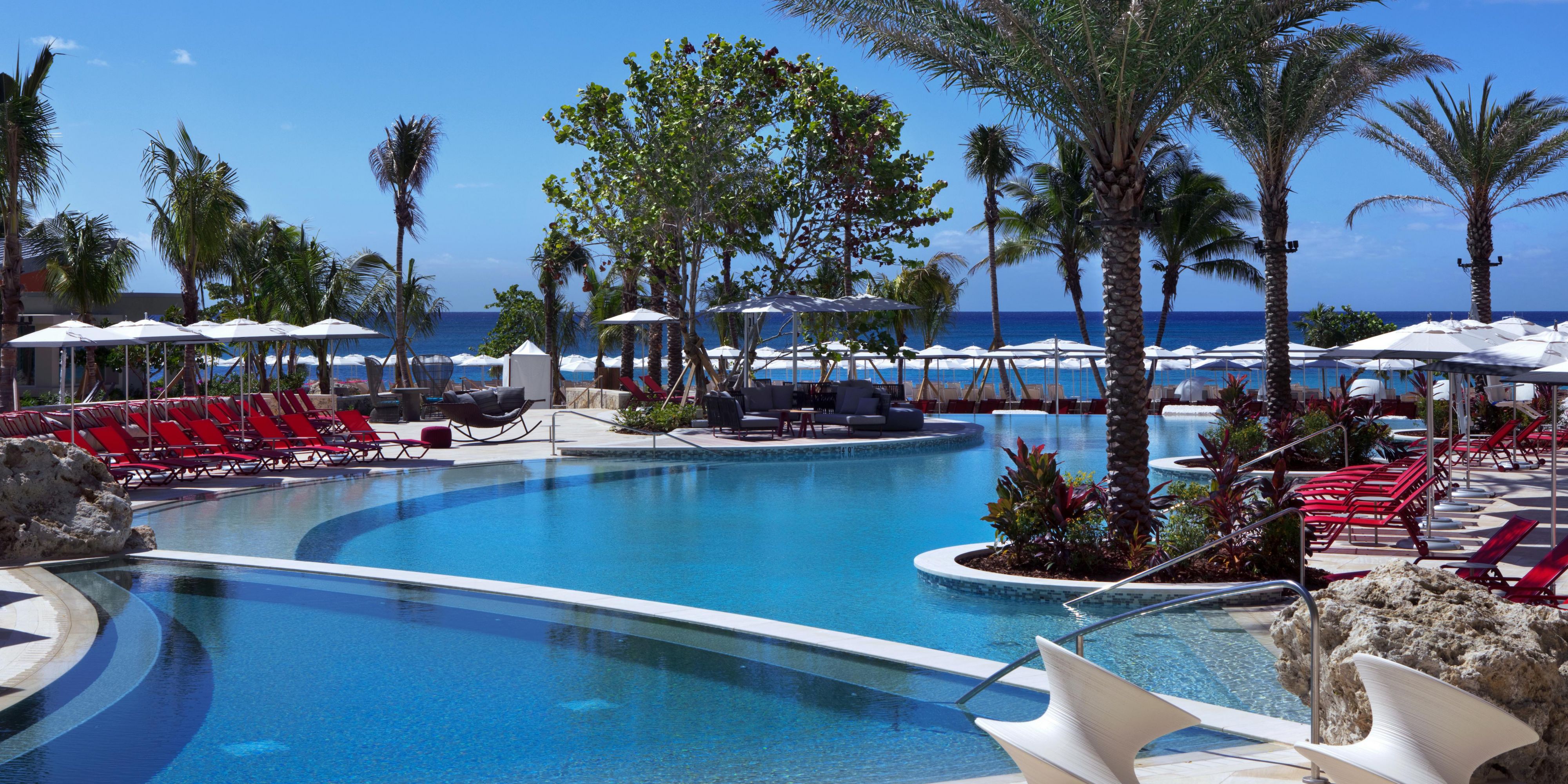 Serenity with a capital sea. That’s how we describe our two oceanfront pools. Bring the whole family to Seafire Pool, an ample oasis with an all-day bar serving salads, ceviche, hand-crafted cocktails and more.