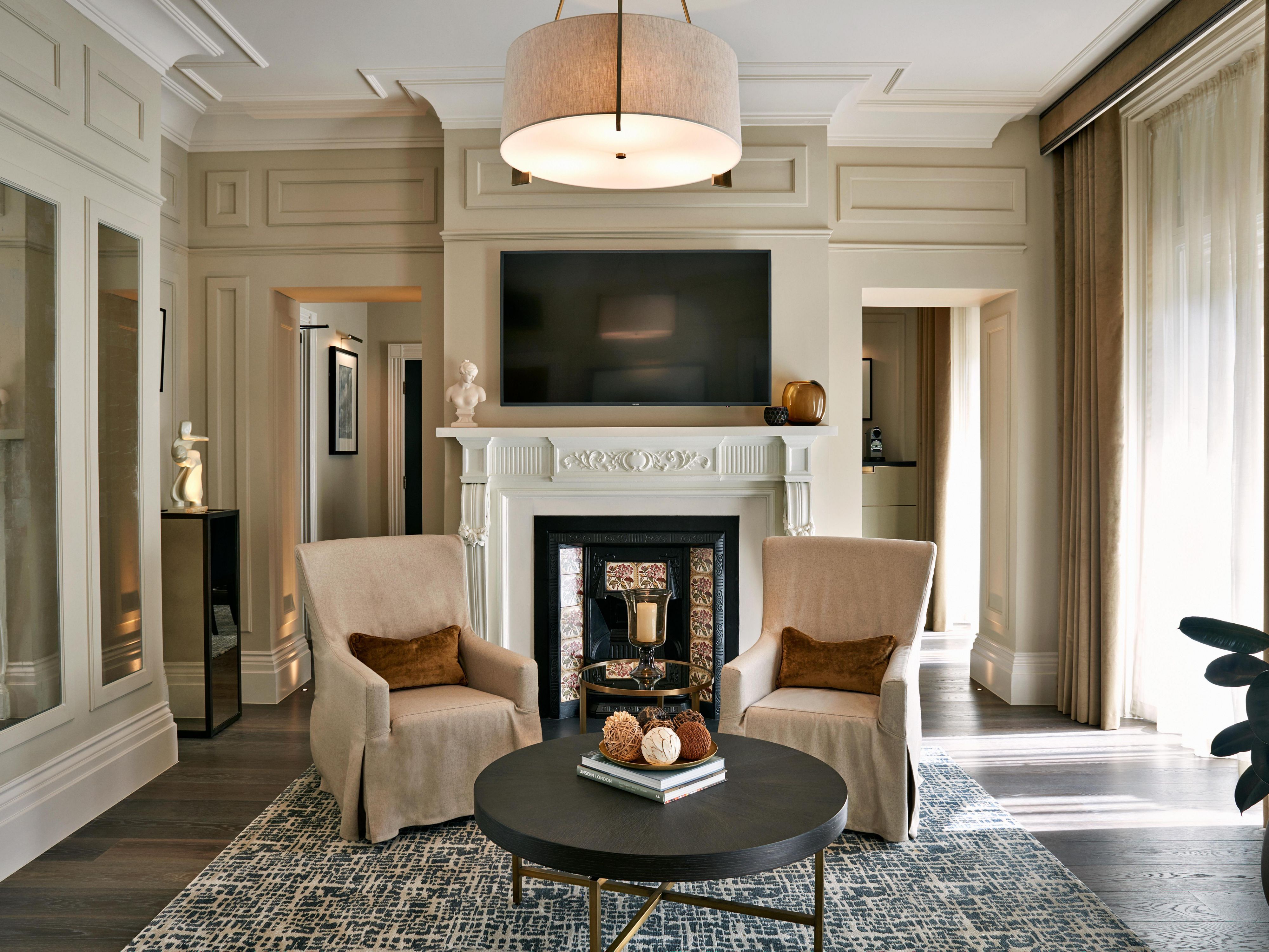 Fitzroy suite living room