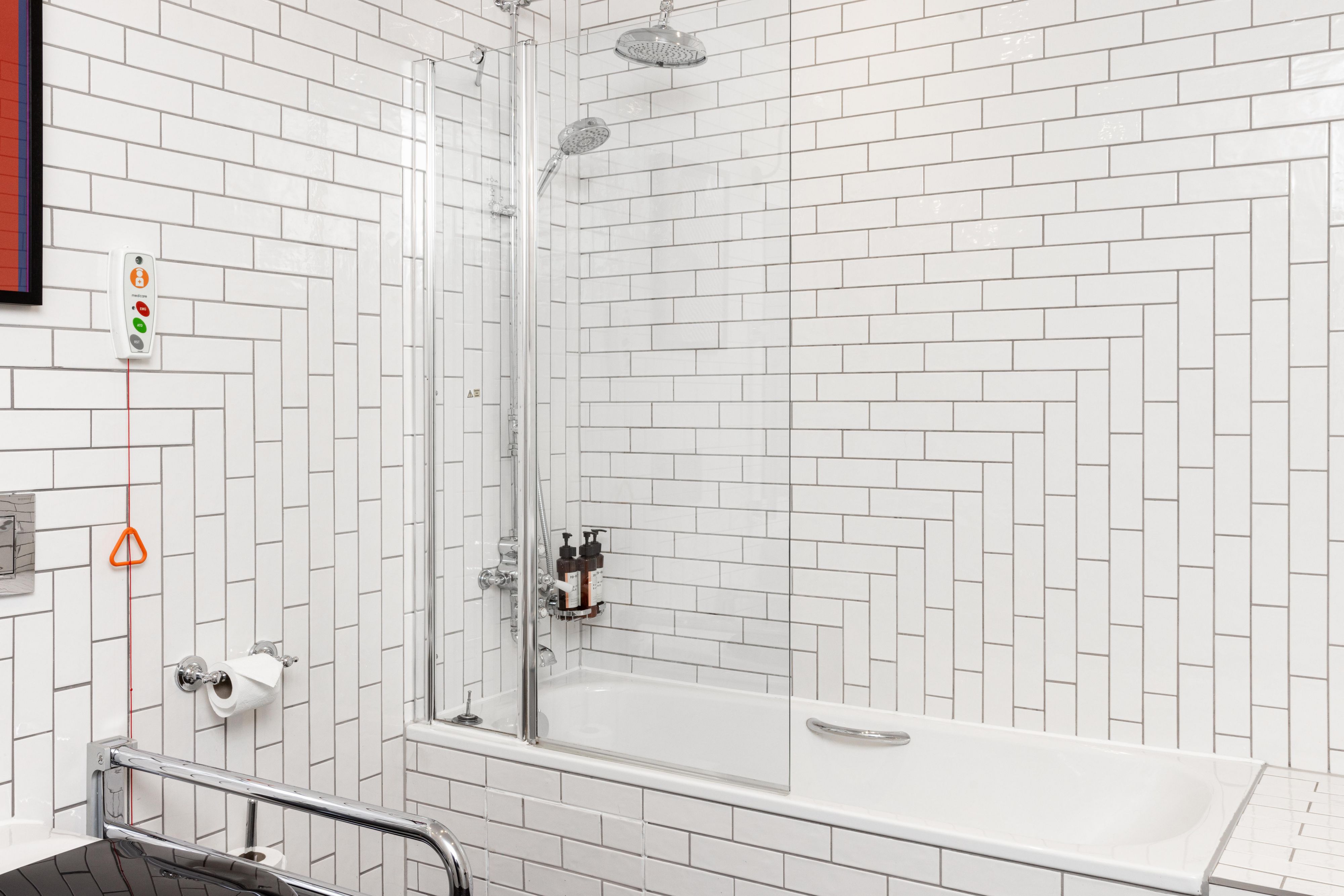 Accessible hotel en-suite