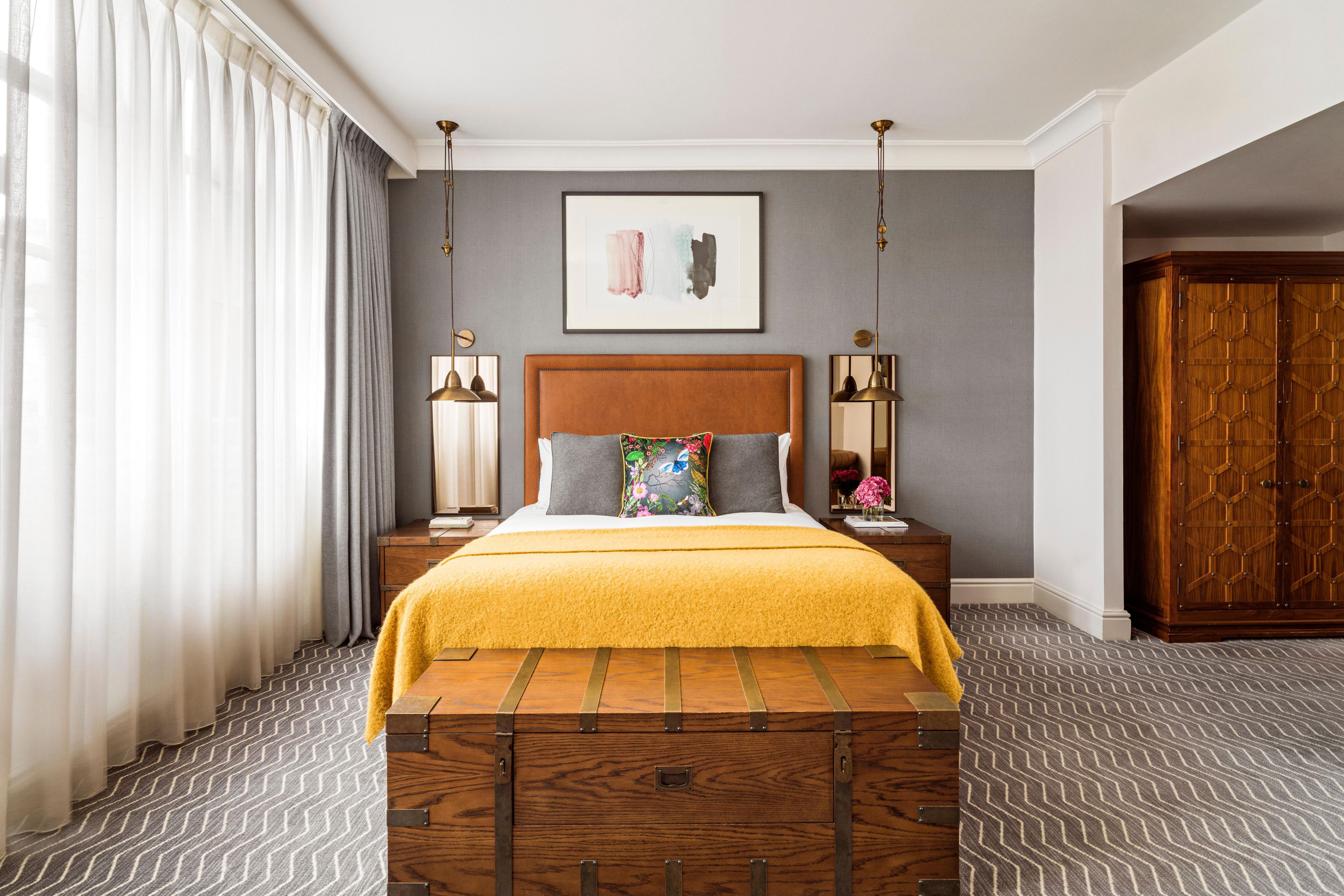 Double hotel guest hotel room in Manchester