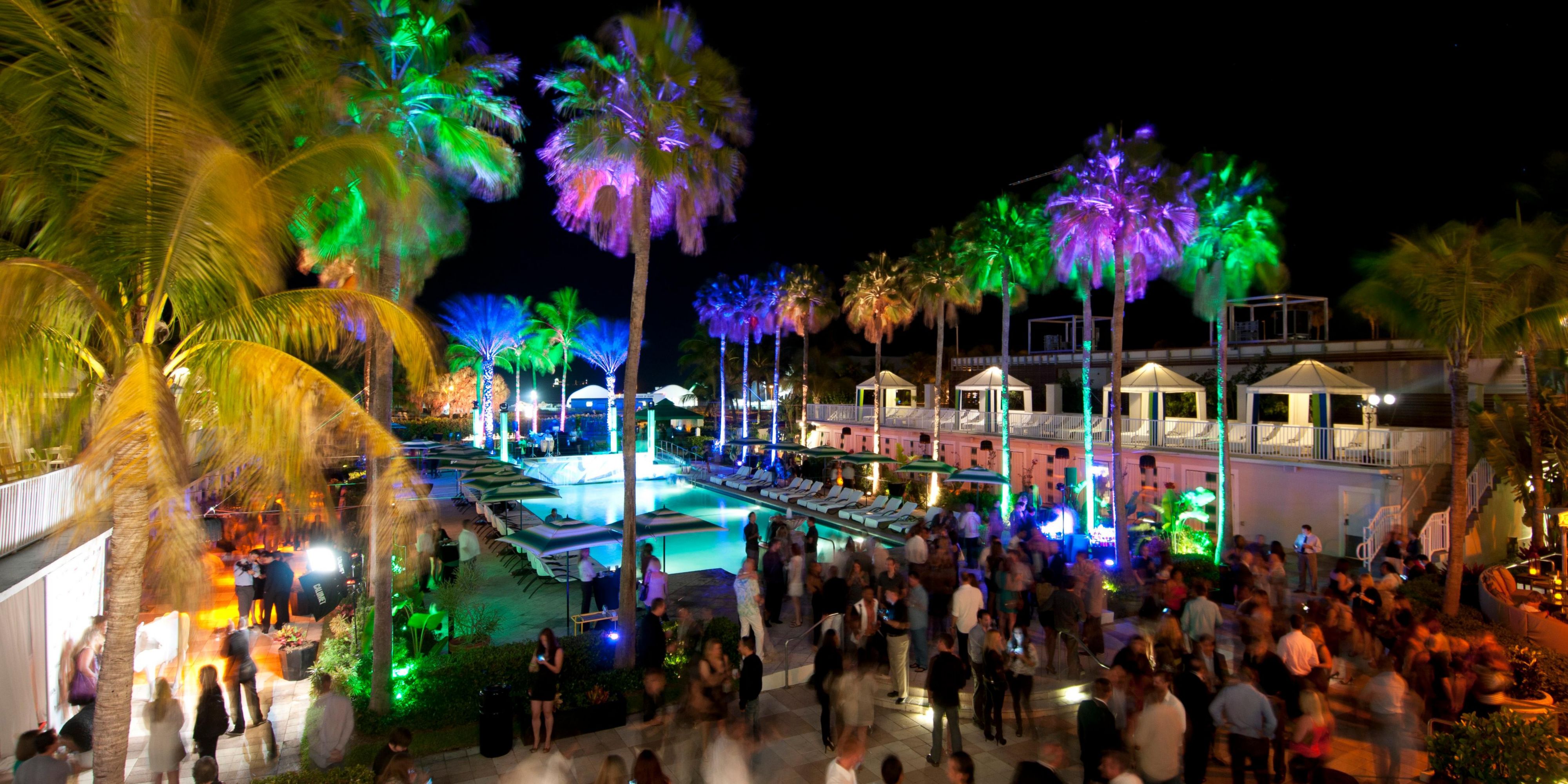 There’s always something going on at High Tide: happy hours, live bands, DJs on the upper pool deck—even alfresco movie screenings on our giant projection screen. Check the calendar on the website for details.