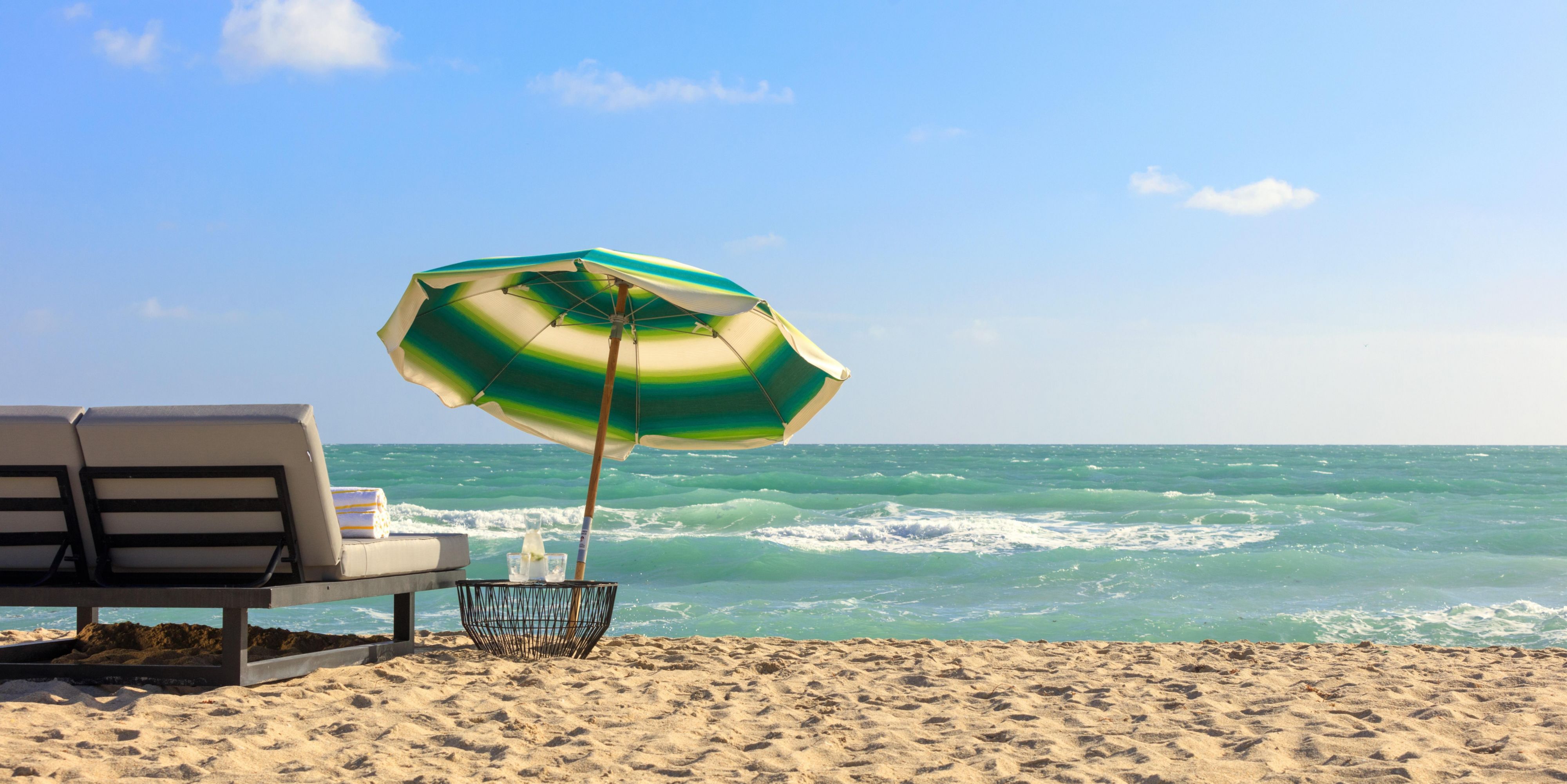 There’s nothing like the lure of alabaster sands and the lull of the Atlantic. Want to stay all day, gazing at the ocean, basking in the sun? We’ll set you up with a plush beach chair, fresh towels, shady umbrella, lunch and cocktails. We can even arrange for a seaside Cafecito Massage. So leave your watch at home and linger.