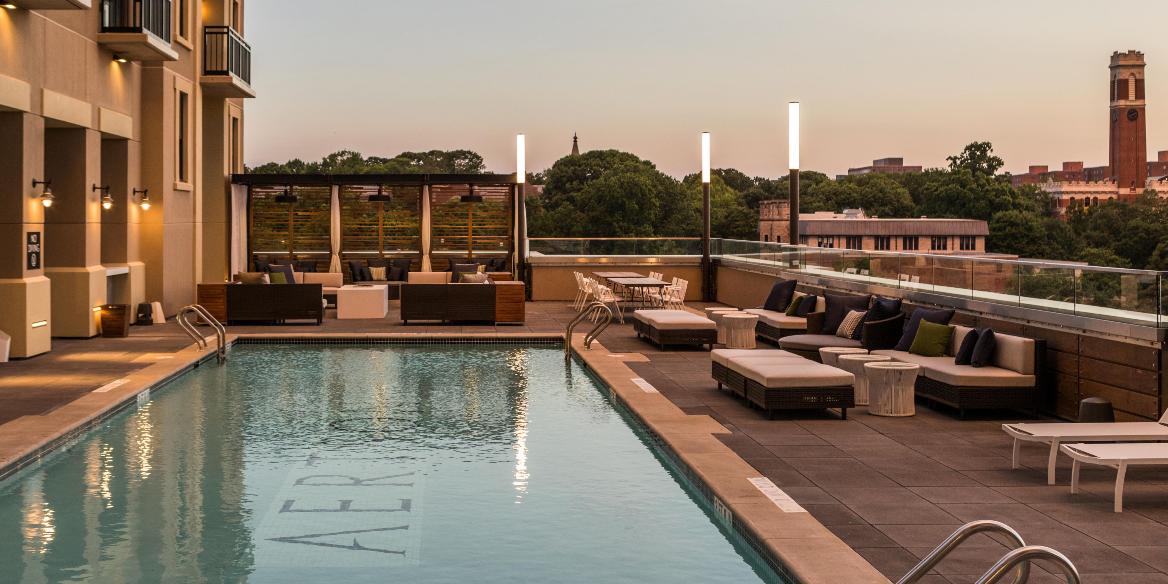 On warm Southern days, we invite you to dip into our seasonal rooftop pool. Unwind in a chaise lounge placed into the refreshing waters at the zero-depth shallow end. Our eighth-floor perch lets you catch a breeze while gazing across midtown Nashville. Throw in cocktails and cabanas and we may just have the coolest pool in Nashville.