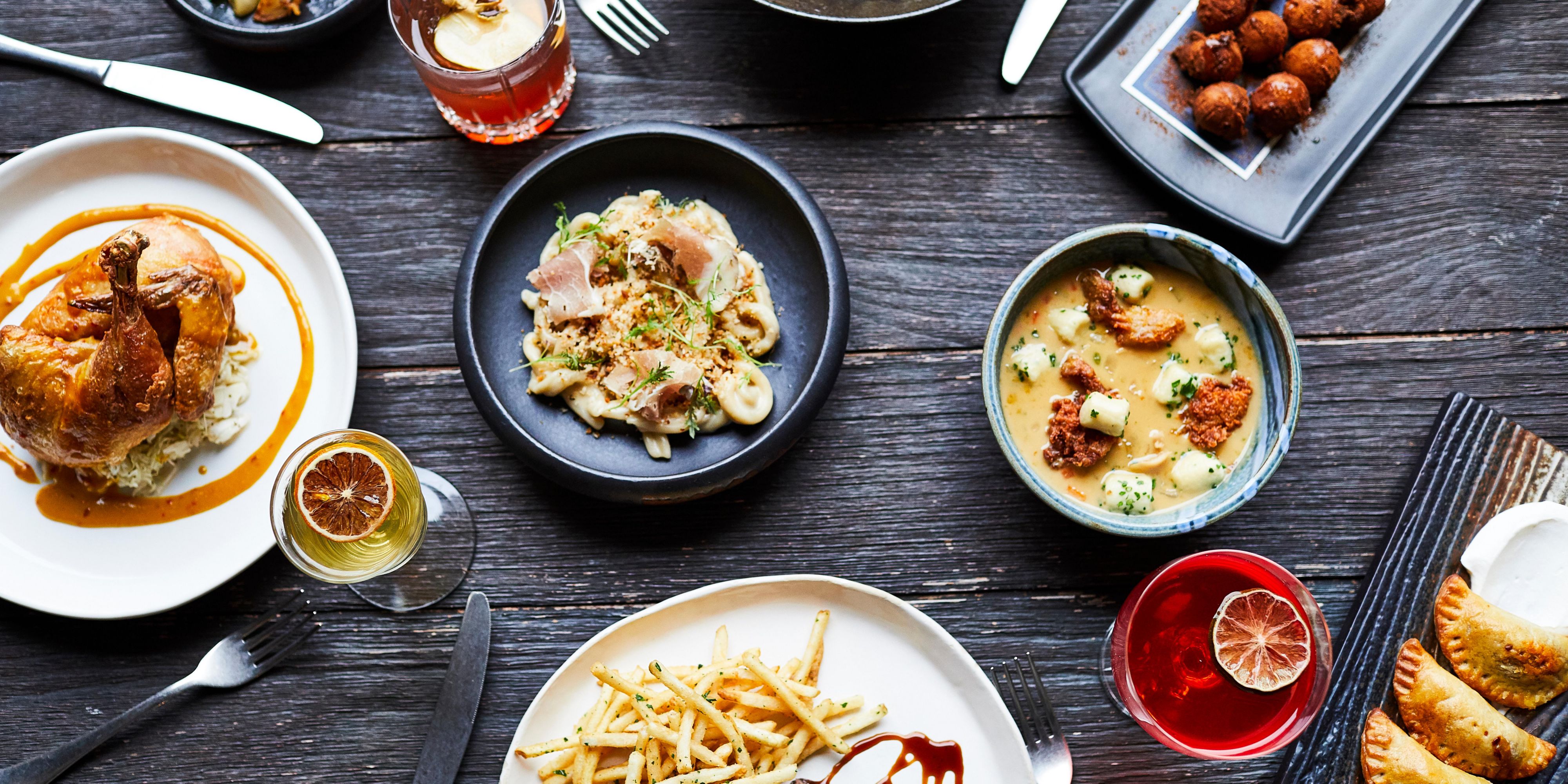 带有南方特色的美式菜肴henleyin the kitchen and in the bar, you