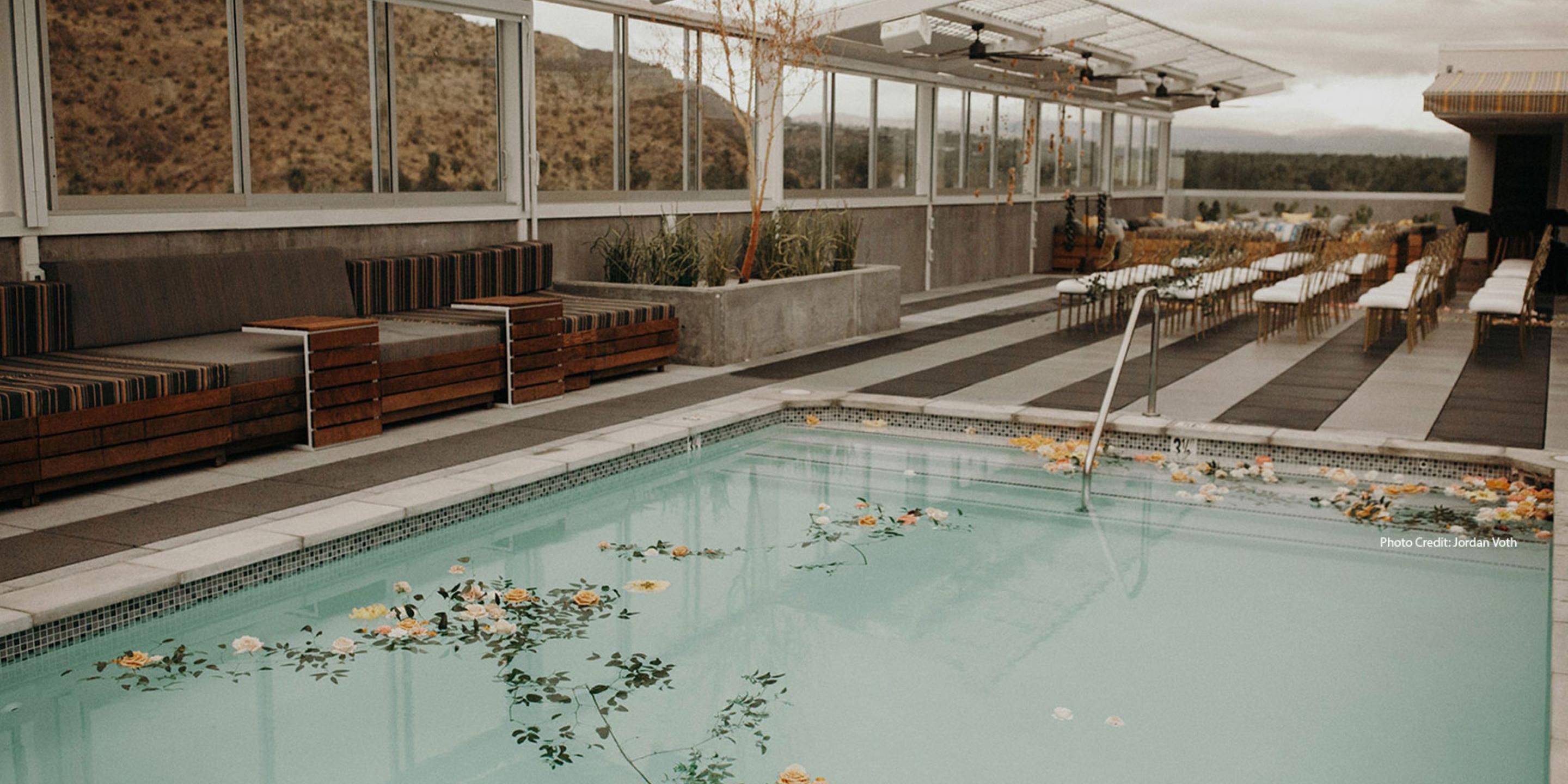 In addition to hosting gorgeous wedding ceremonies, the Kimpton Rowan Palm Springs Hotel makes a dreamy desert headquarters for all your wedding events. Featuring both indoor and outdoor spaces, a picturesque setting, and a talented team dedicated to bringing your vision to life, you and your guests just might want to stay longer than the weekend.