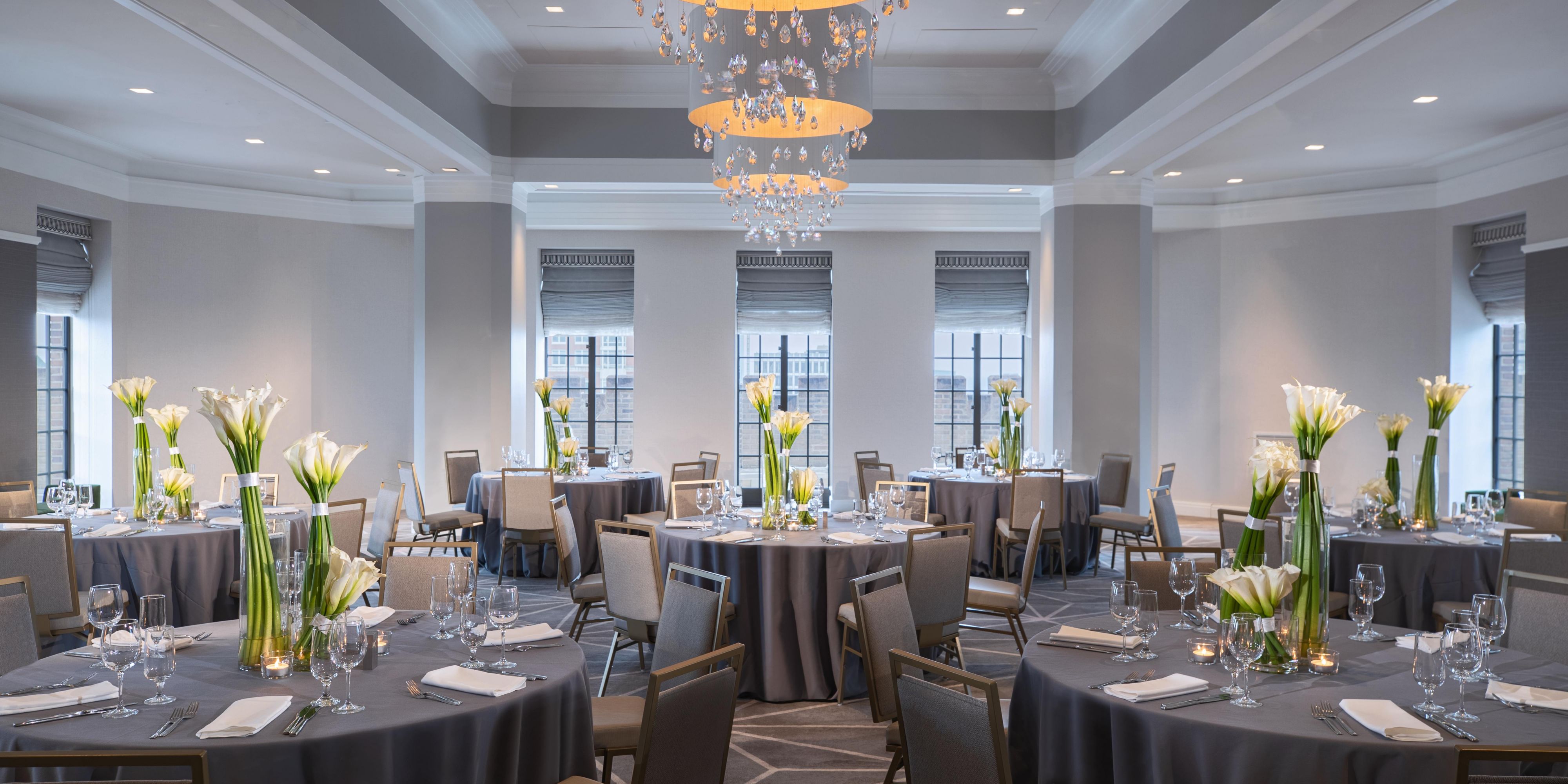 We adore helping couples celebrate love in customized ways that speak to each unique vision. You and your guests will adore our hotel's Center City location, the rooms' luxurious amenities as well as our venue's delectable catering and naturally lit spaces like the stunning, 1,750-square-foot penthouse ballroom.