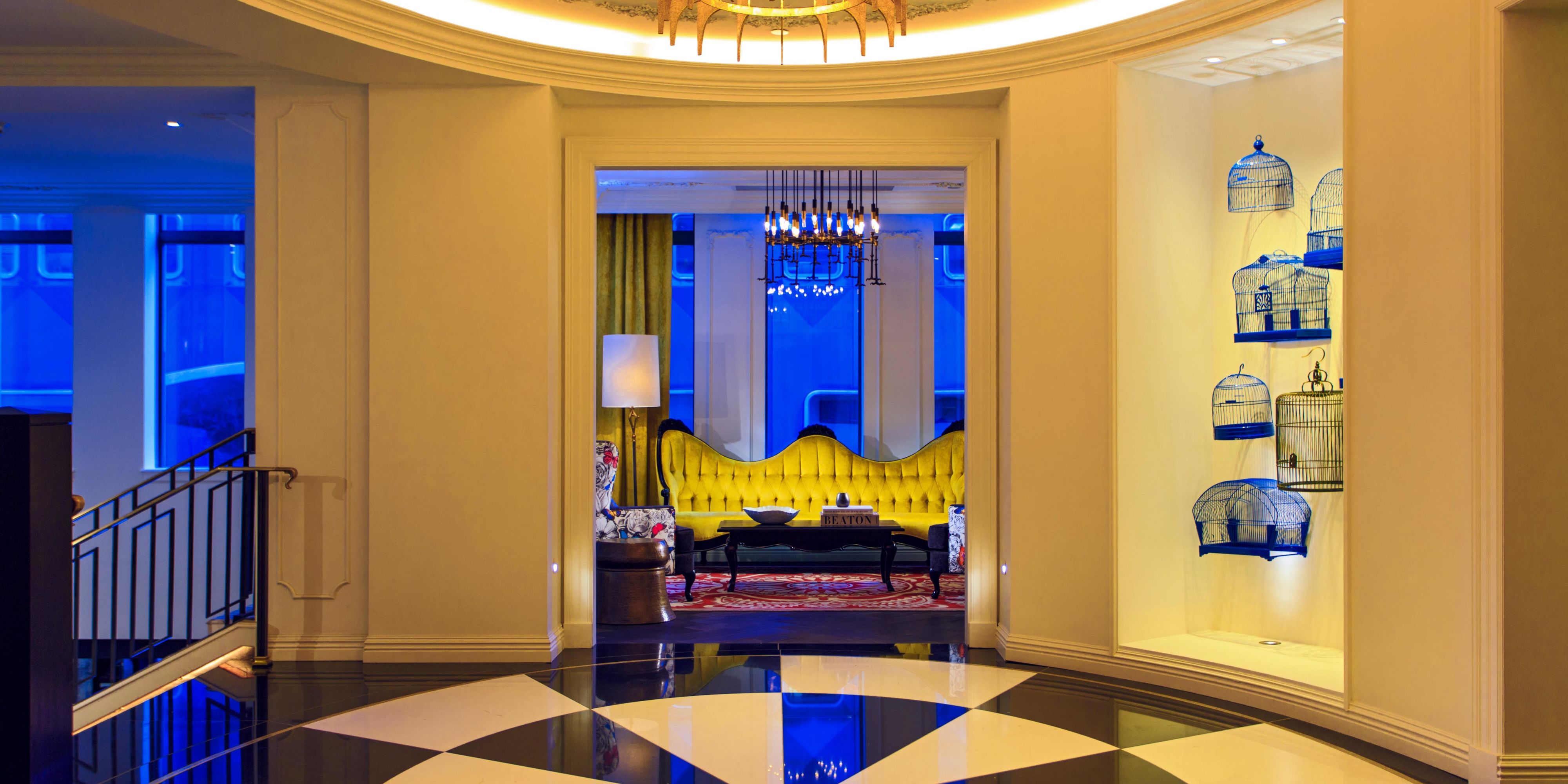 “At Kimpton’s Hotel Monaco, inspiration is everywhere, and some visitors might find themselves wishing they could take its whimsical décor home. Ave Bradley, creative director and vice president of design for Kimpton, says the key to creating such a unique, unforgettable space is keeping an open mind.” –Pittsburgh Tribune-Review