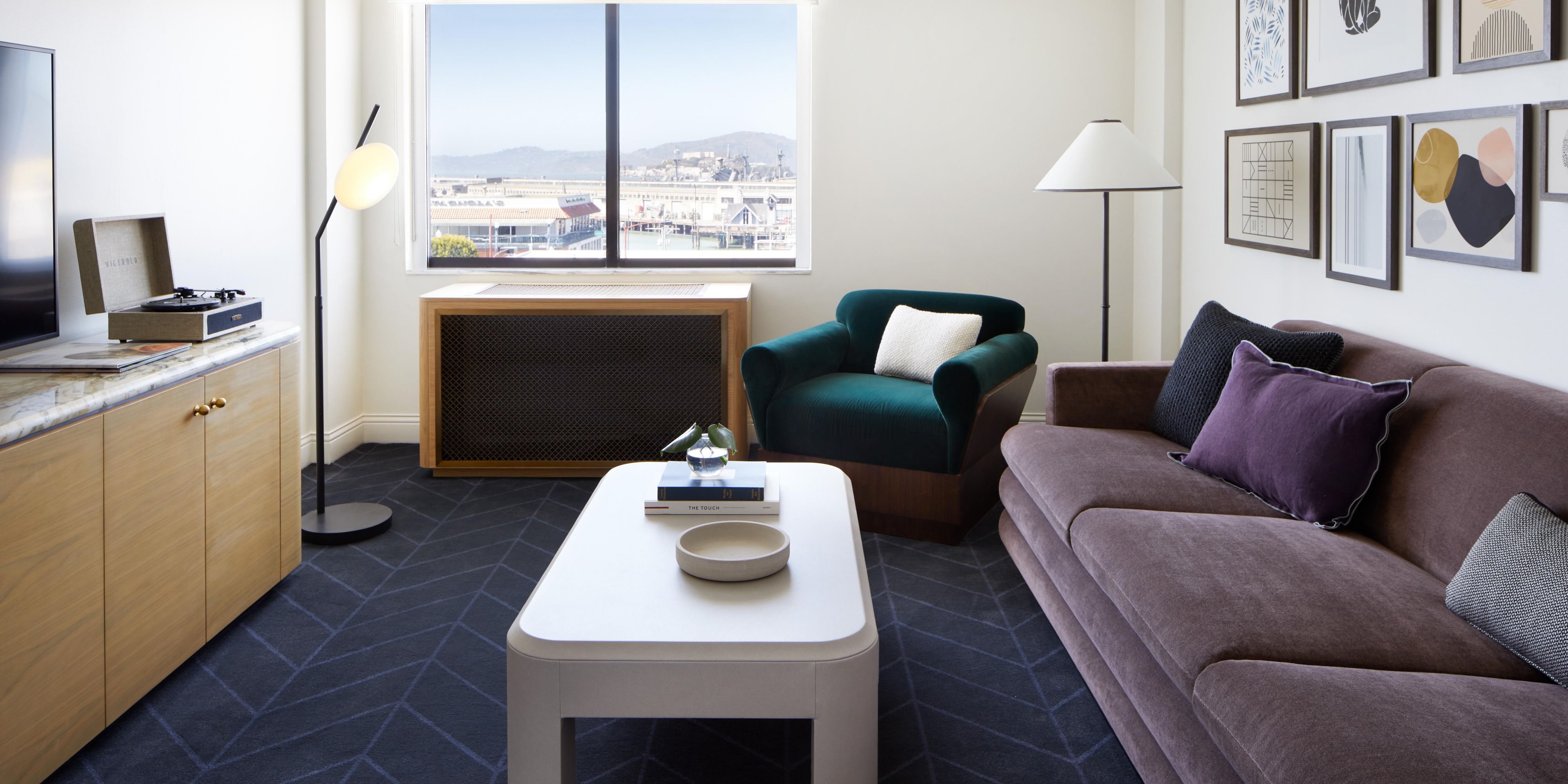 Our luxury hotel suites add the perfect amount of something extra during your next stay in San Francisco. Oversized and unconventional, suites are outfitted with eclectic furnishings, classic and vintage-inspired furniture and eye-catching artwork.