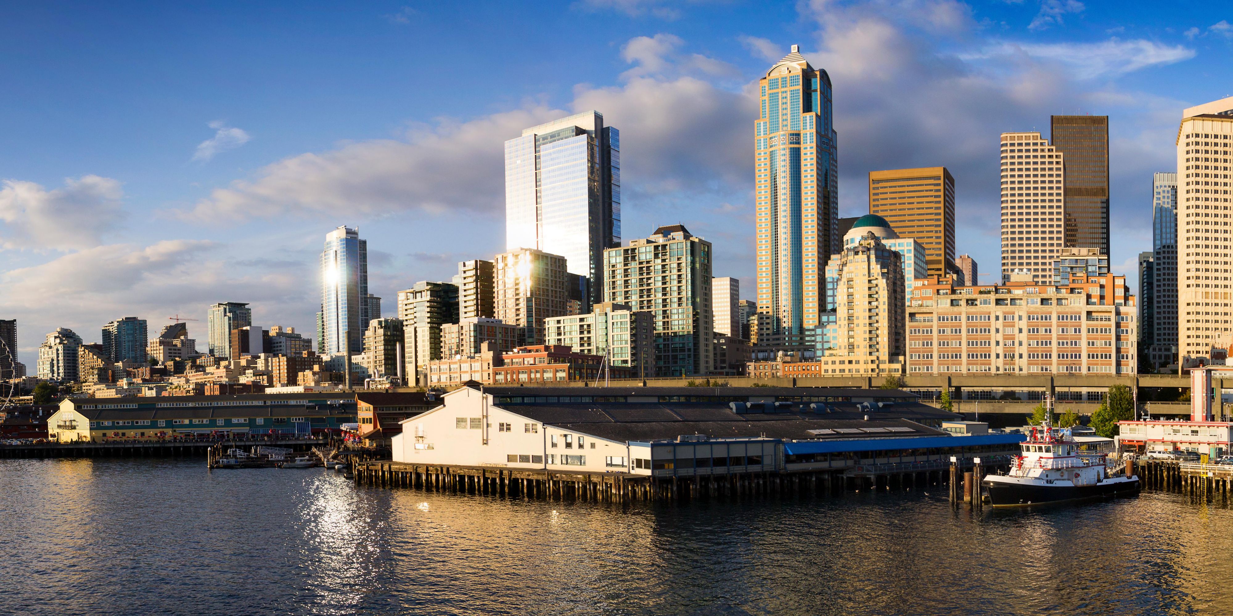 Elliot Bay w/Skyline