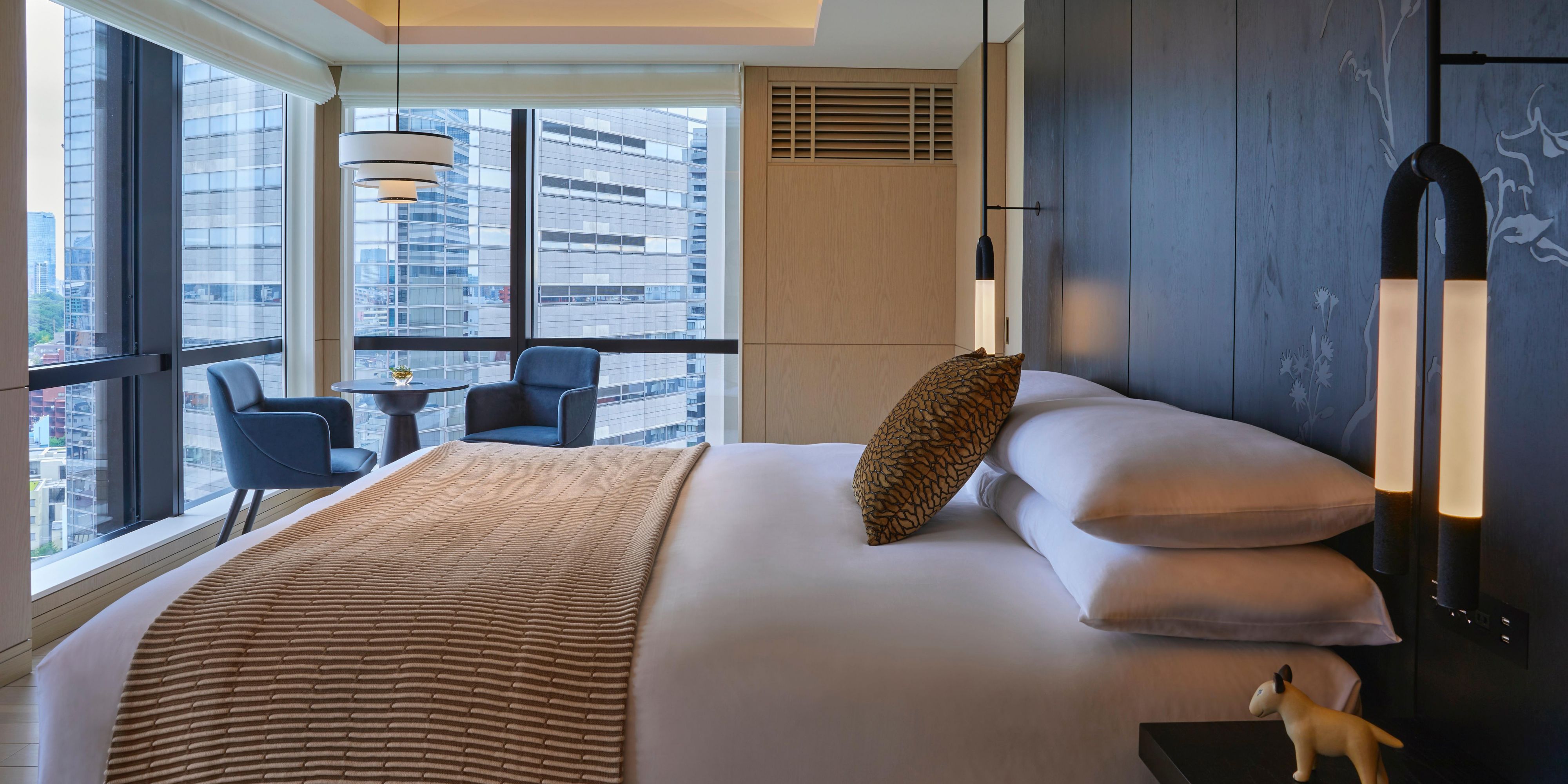 1 King Bed Suite High Floor