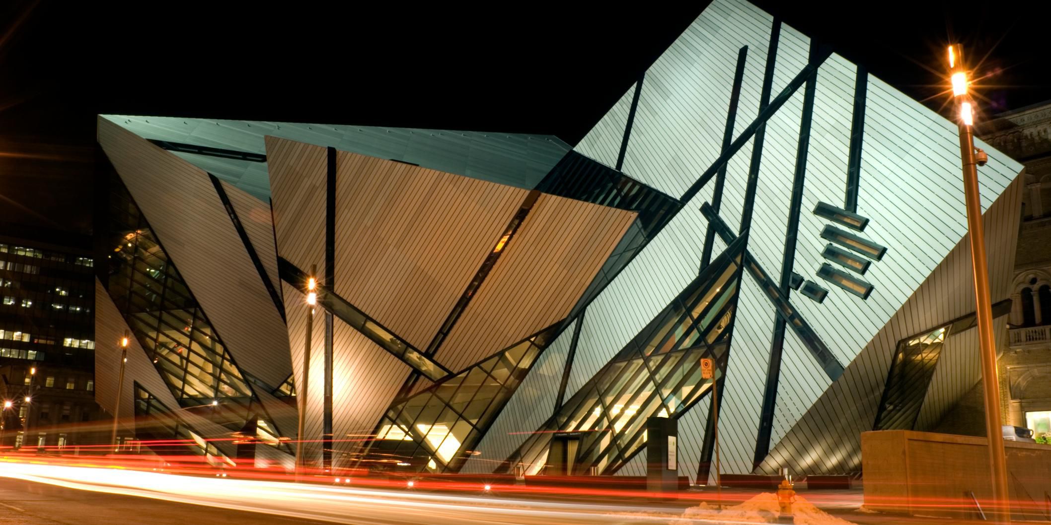 The Annex is beloved by Torontonians while still being a bit under-the-radar to non-locals. Bordered by posh Yorkville, this cultural and social hot spot is rich in independent shops, galleries, eateries and renowned museums, making it a delight to stroll through. Its vibrant nightlife lends to its charm.