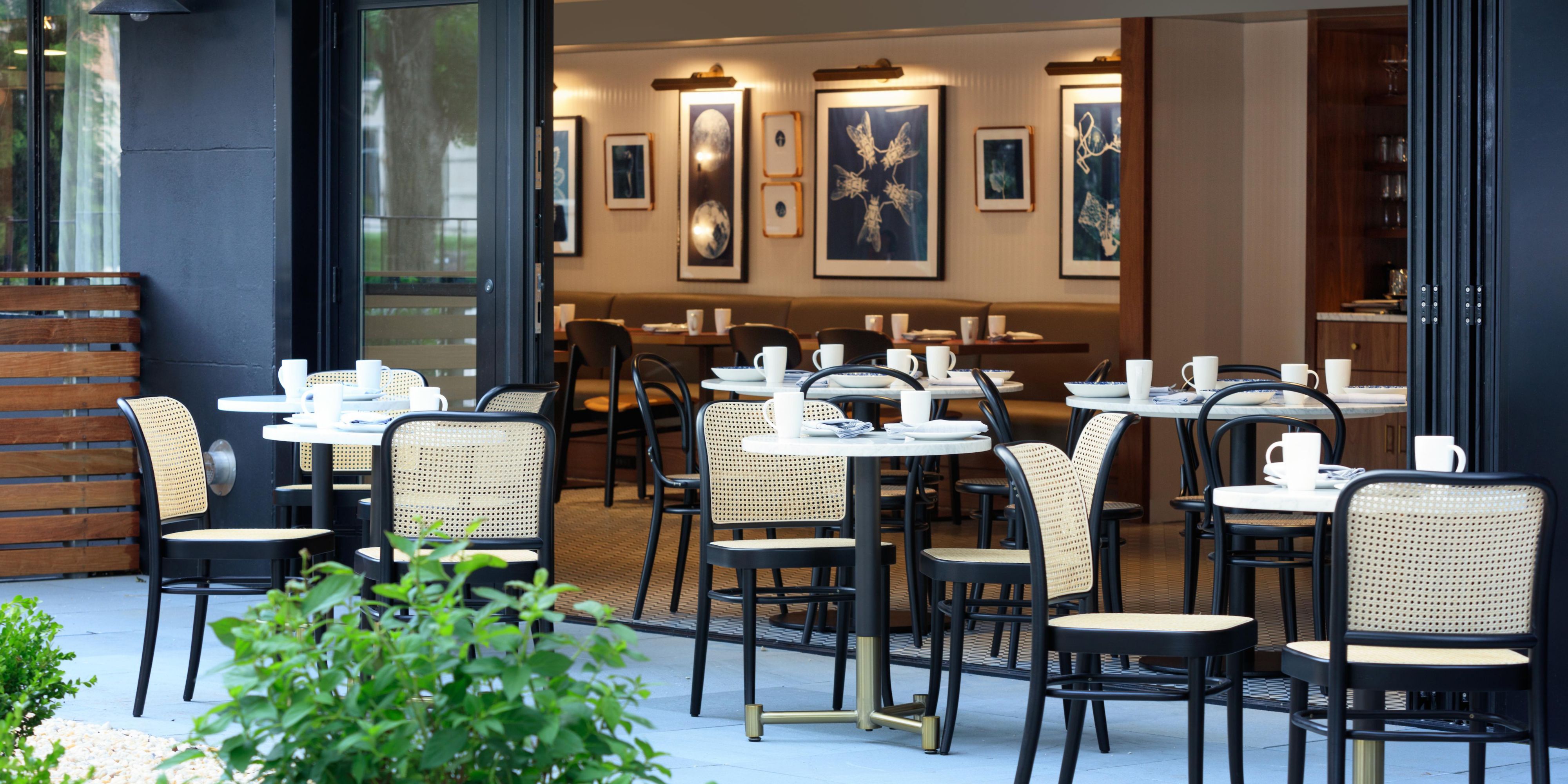 Le Sel is a reimagined French bistro located just steps from Dupont Circle and Logan Circle neighborhoods. Led by Executive Chef Walter Silva, Le Sel offers casual French food with a twist, in an intimate and vibrant atmosphere.