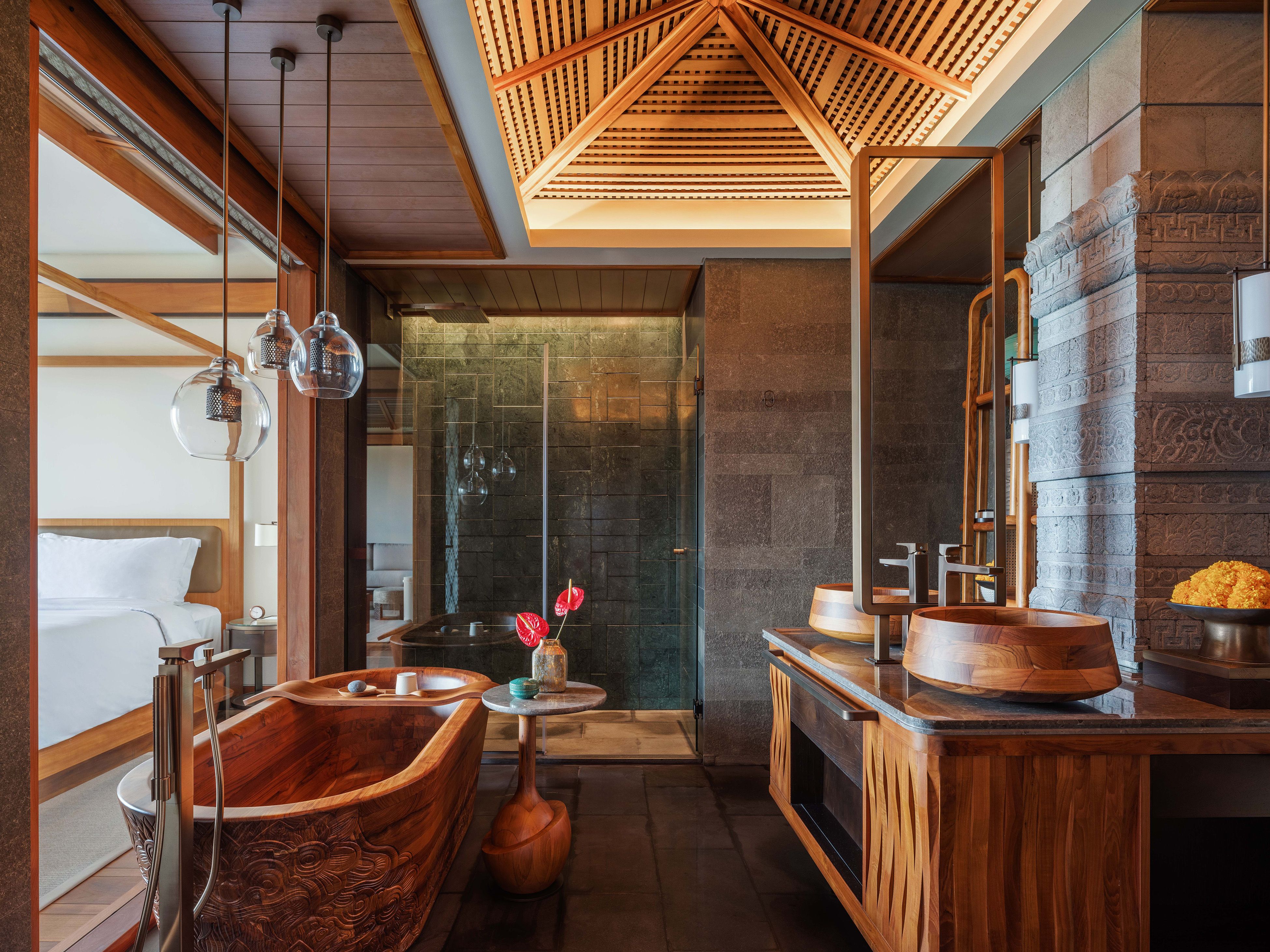 Regent Featured Room