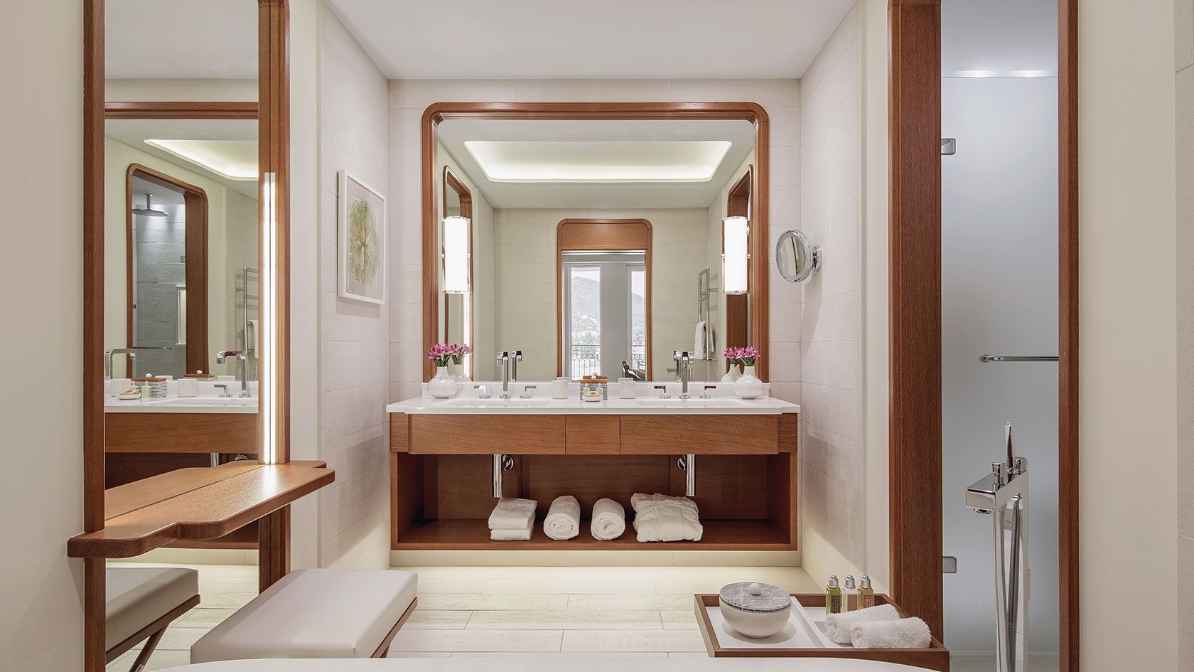 Regent Beijing Room Bathroom