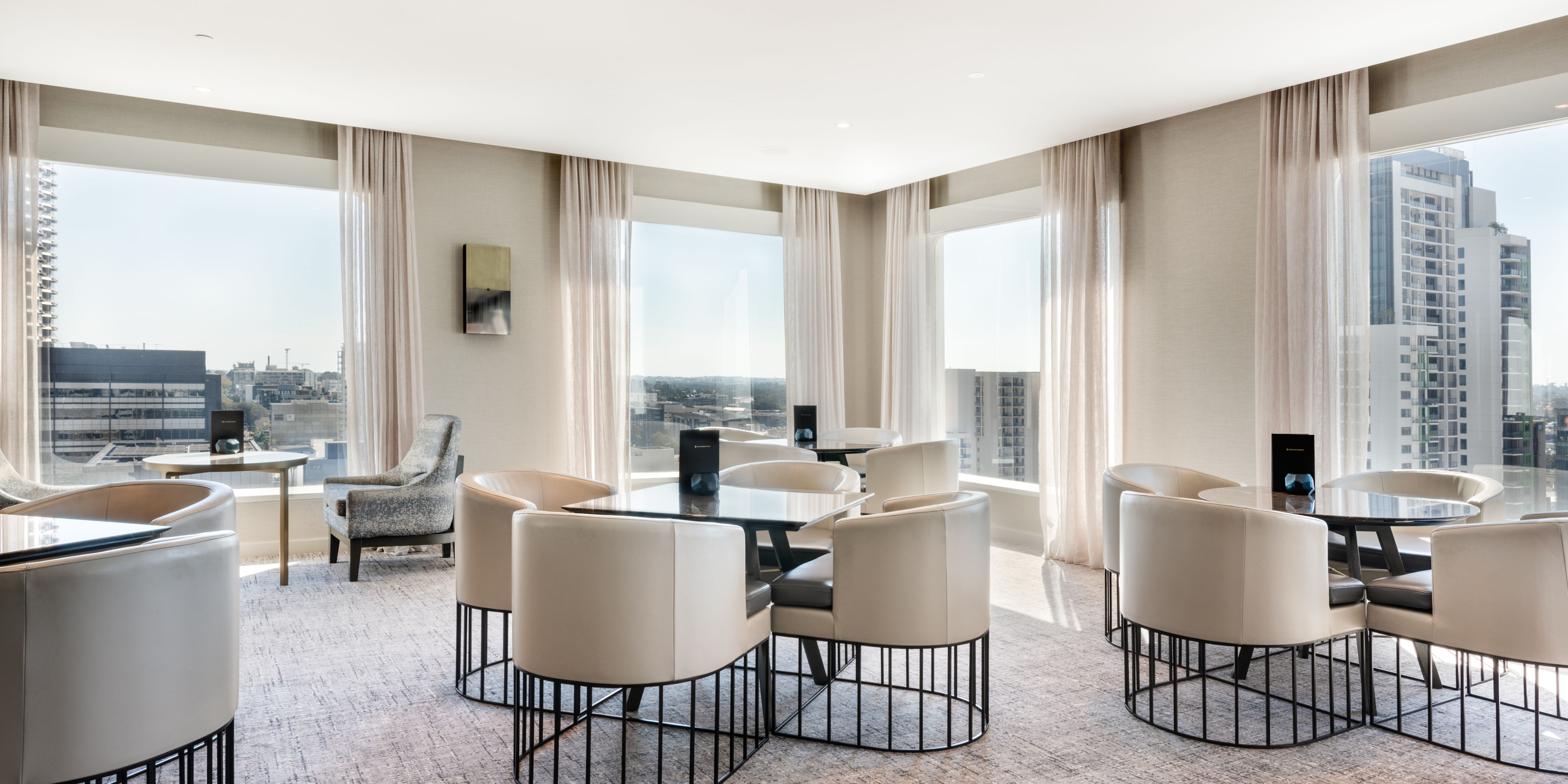 club intercontinental room