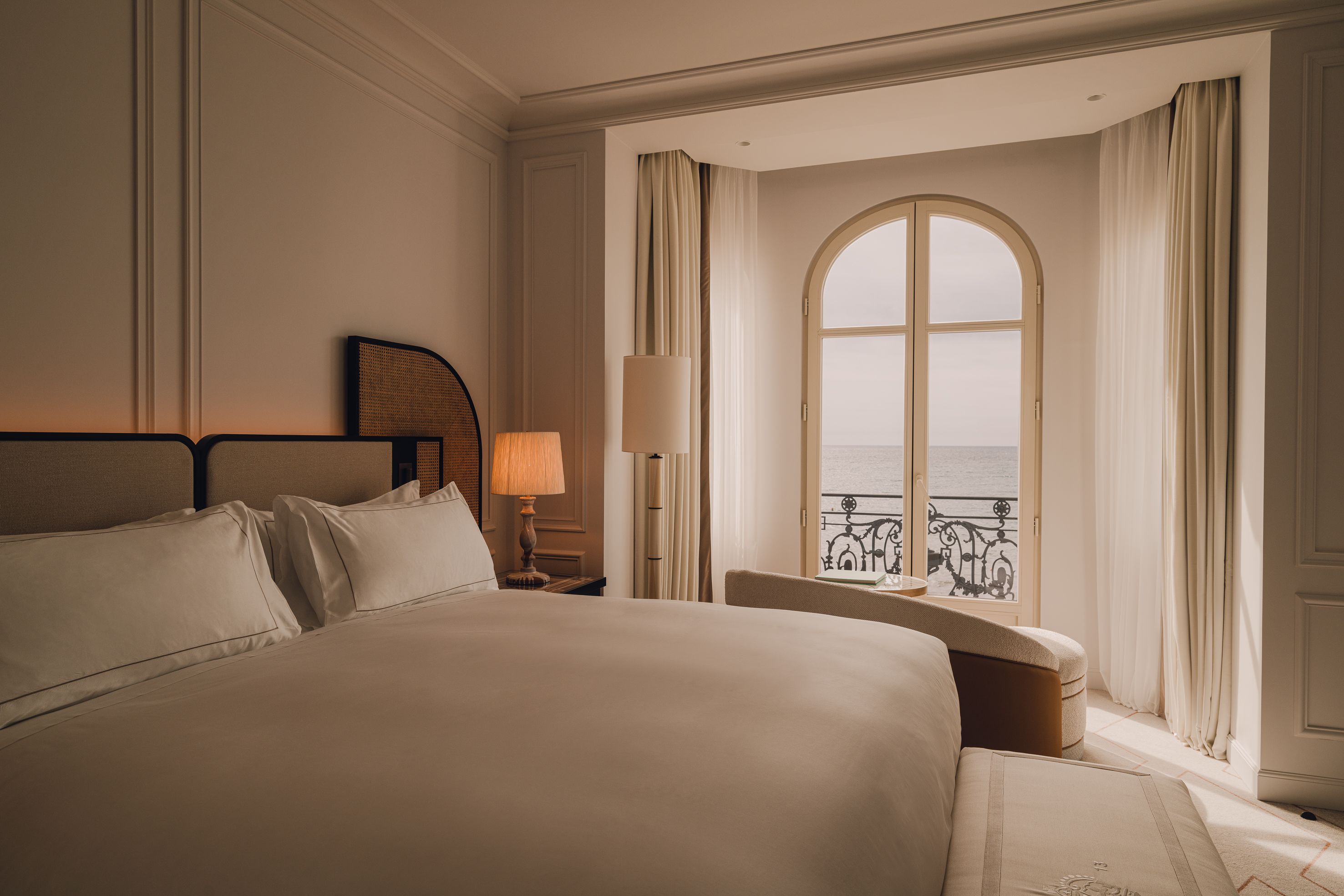 Regent Featured Room